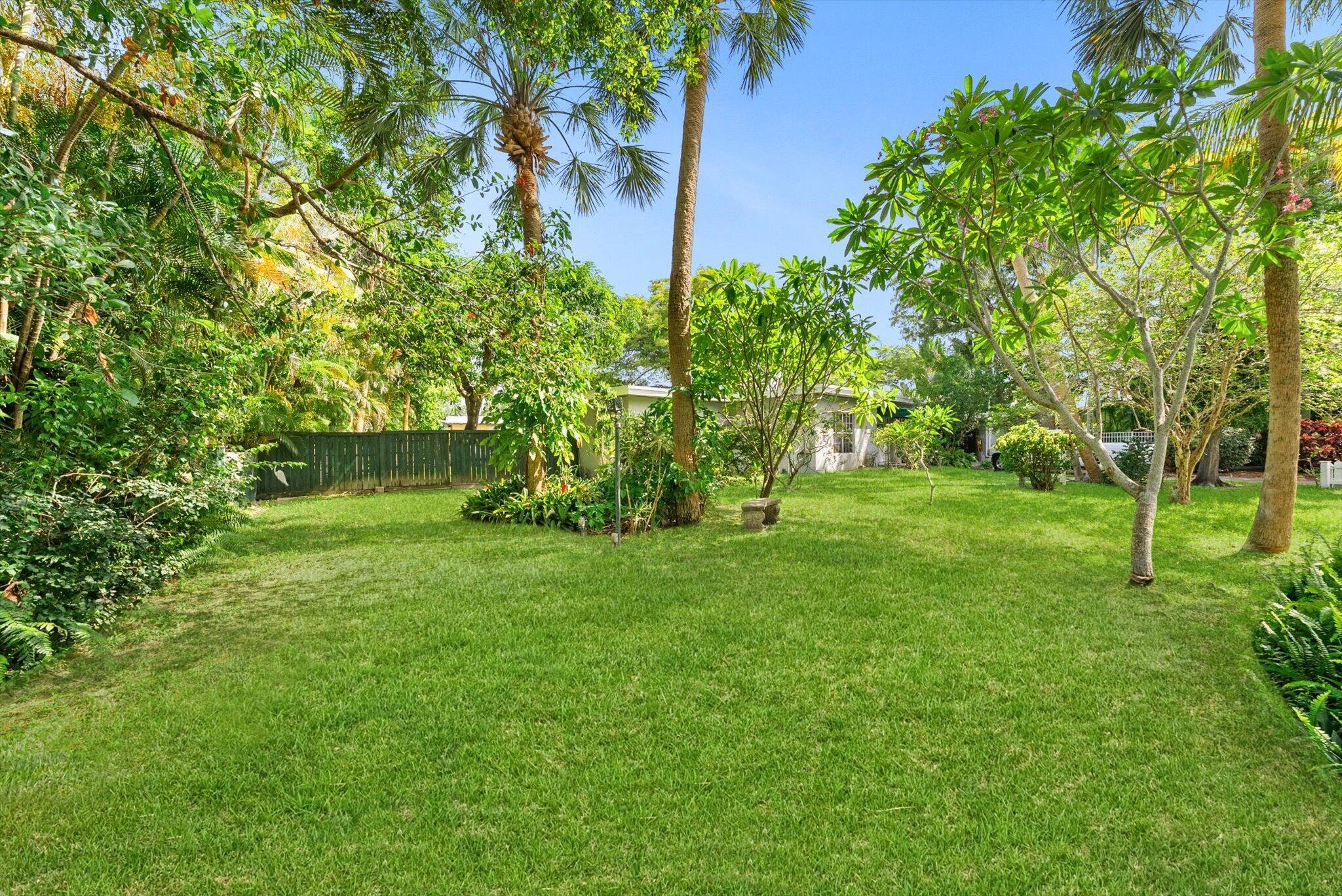 330 NW 32nd Court Oakland Park Fl Us 33309 B26062306