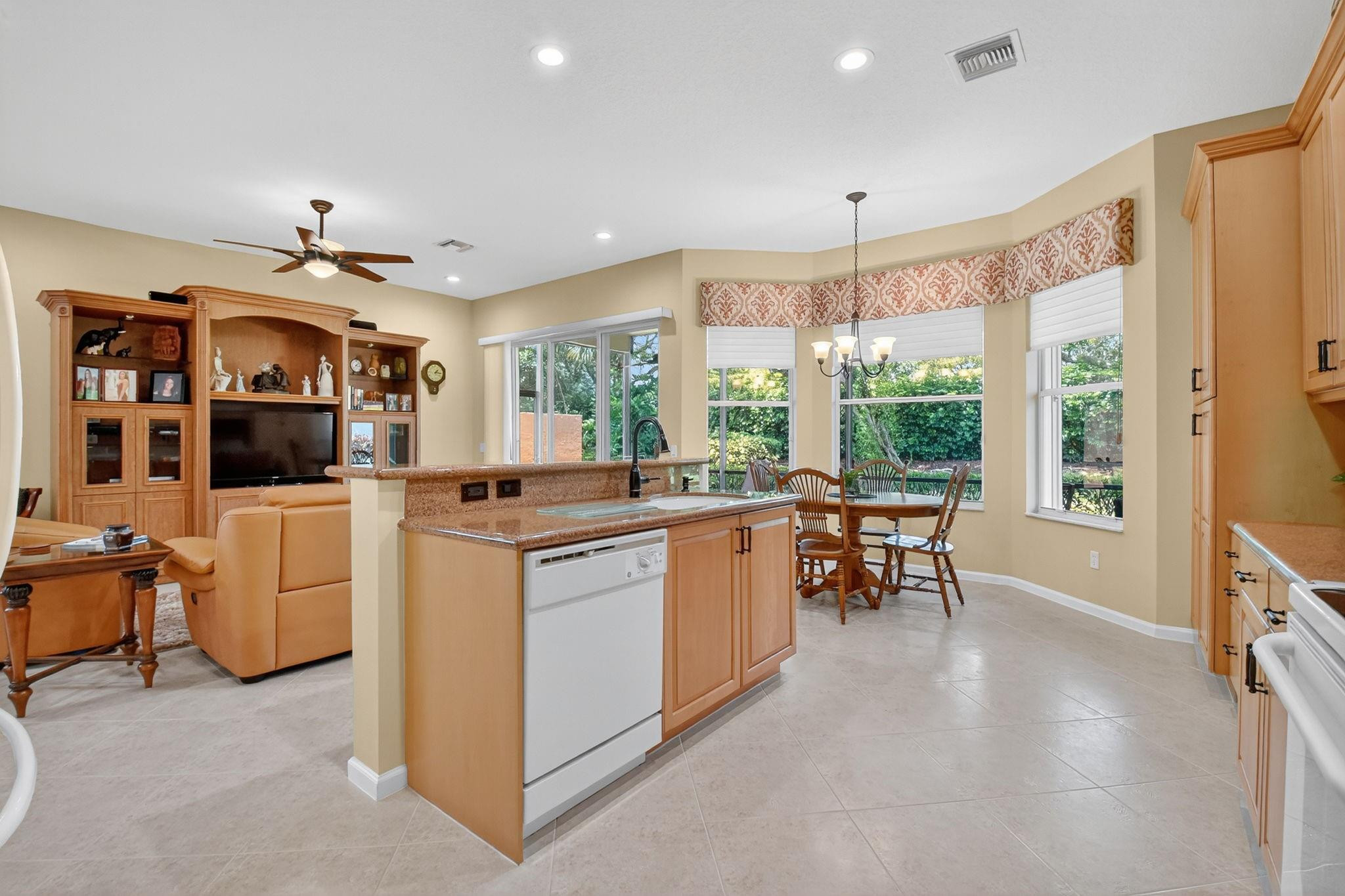 8183 Playa Del Sur Blvd