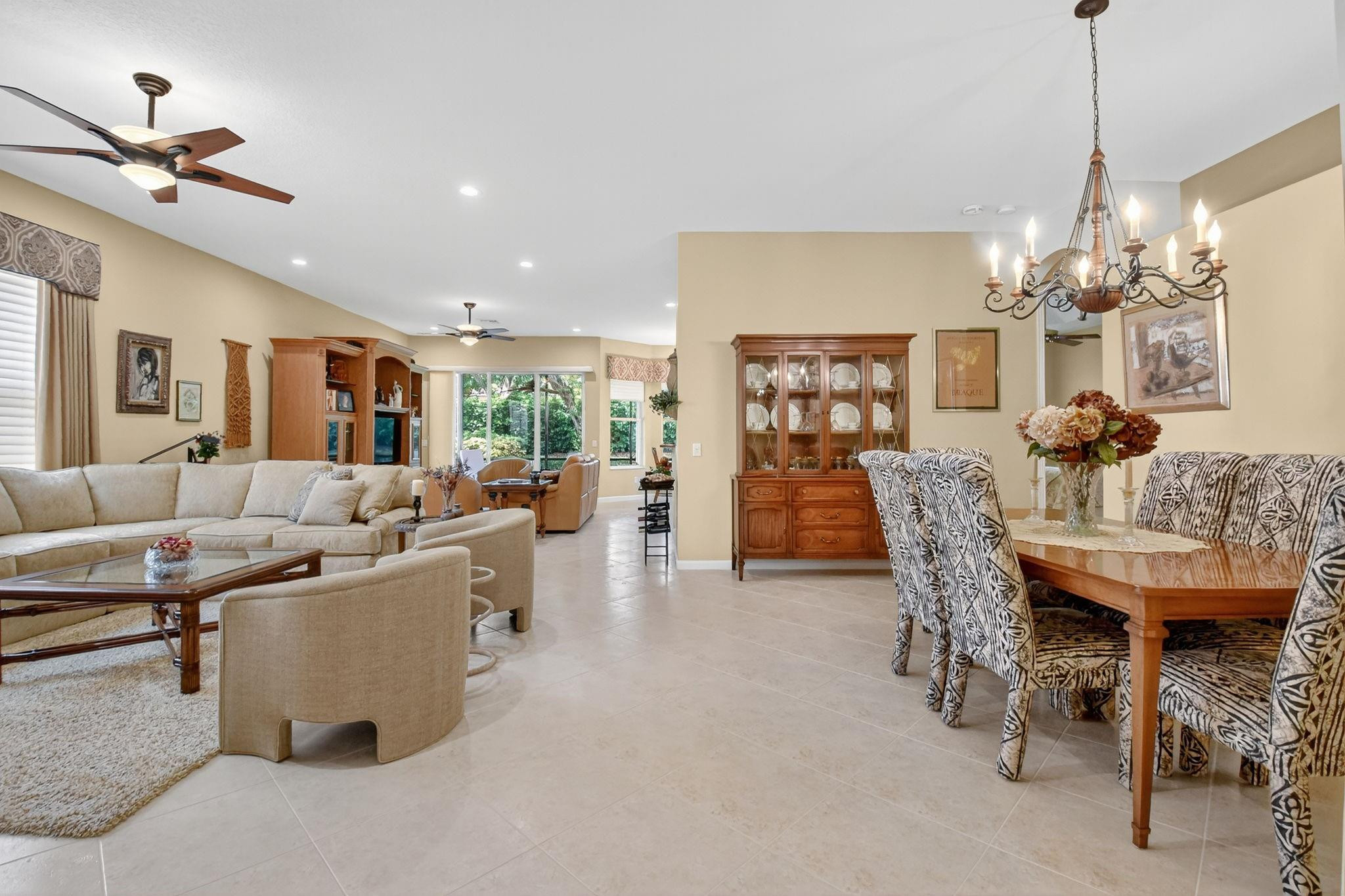 8183 Playa Del Sur Blvd