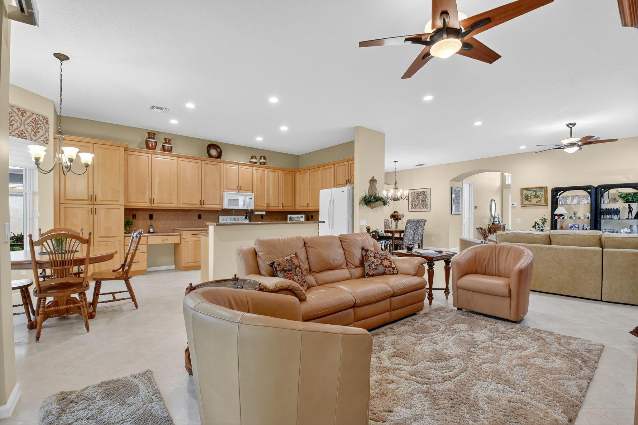 8183 Playa Del Sur Blvd