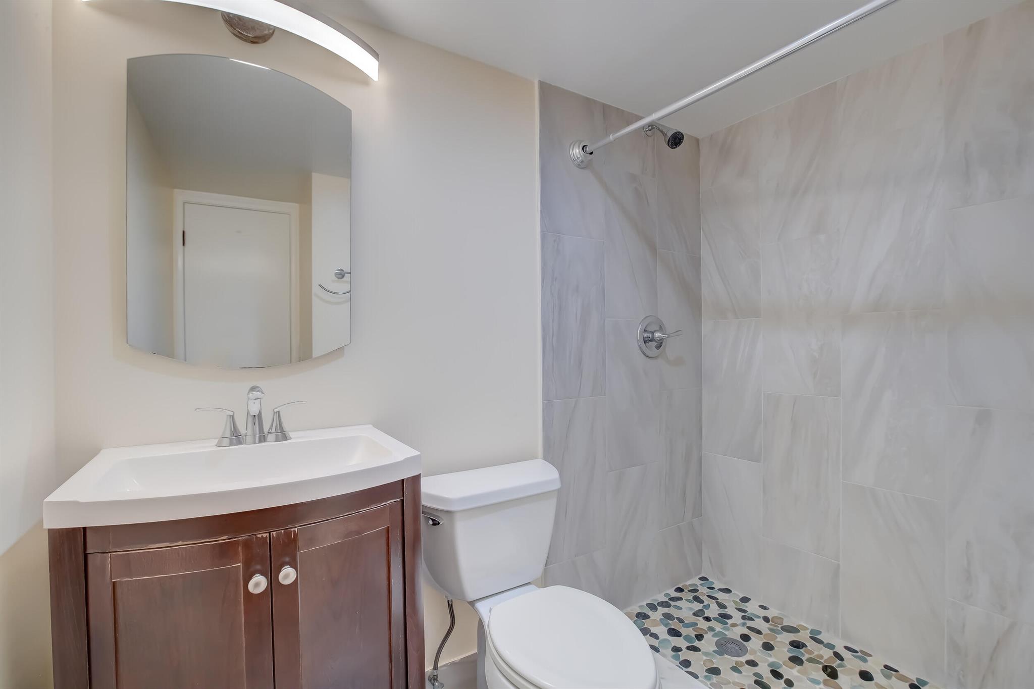 3301 Spanish Moss Terrace 607