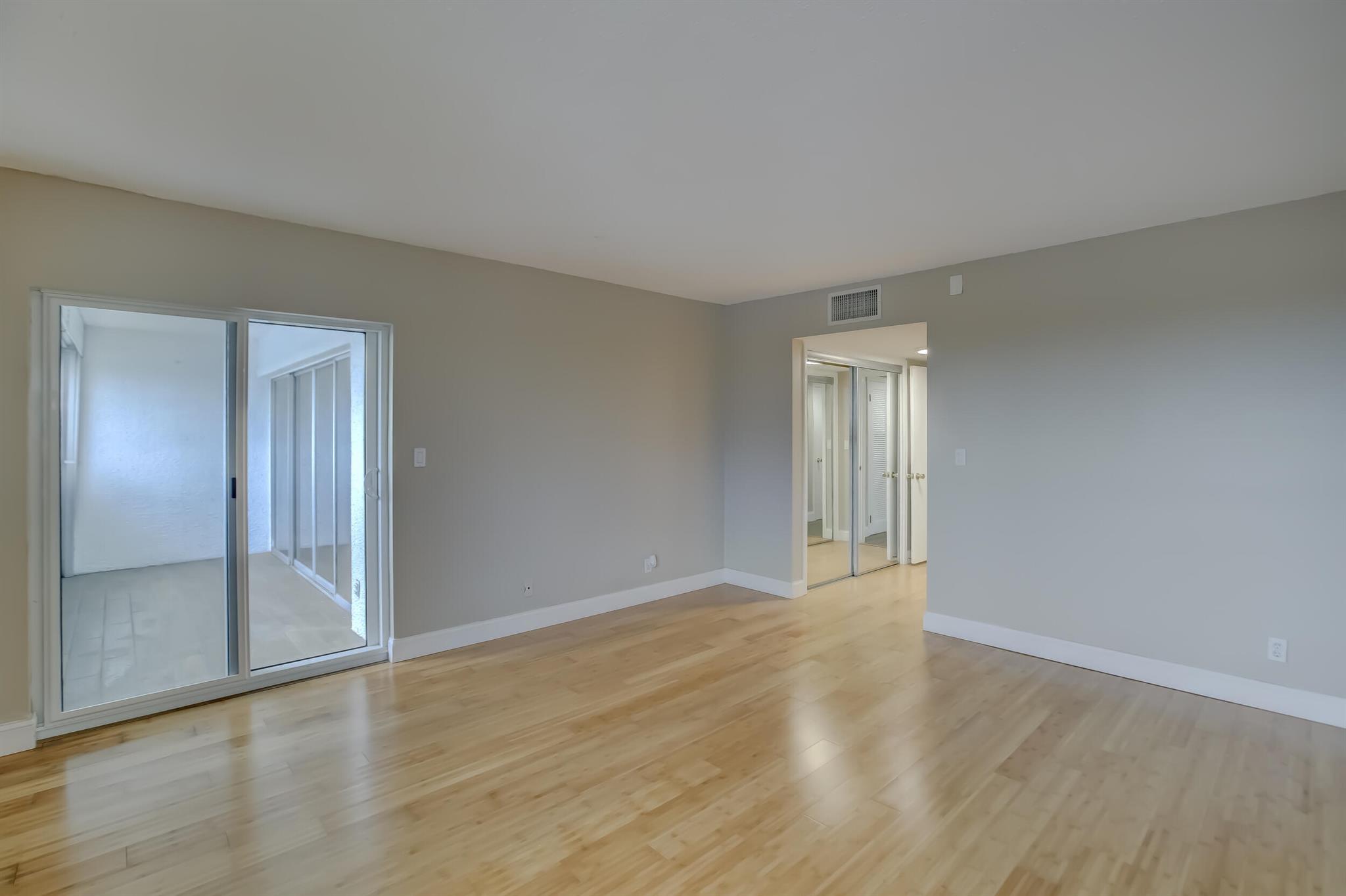 3301 Spanish Moss Terrace 607