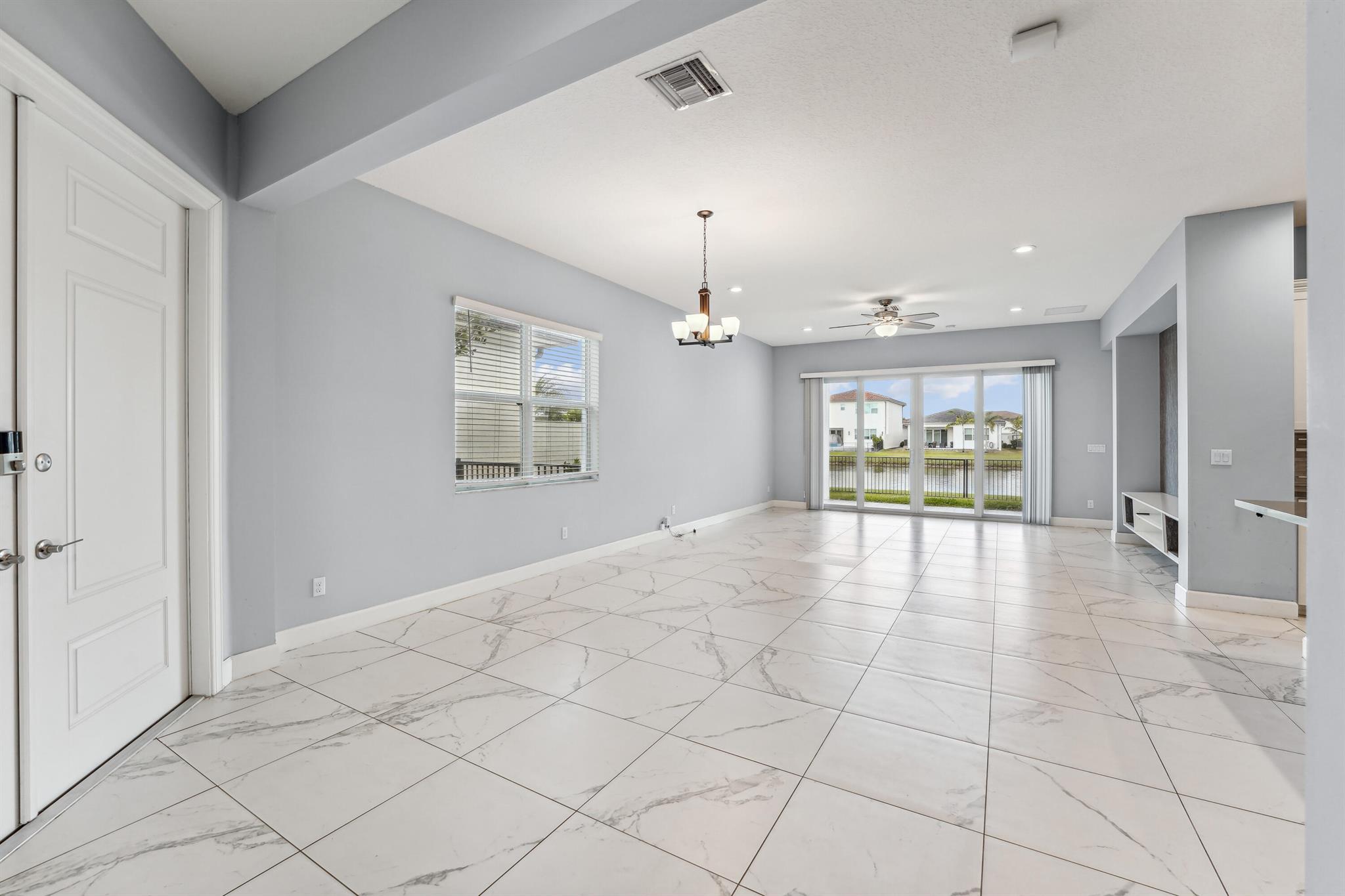 4805 Saddle Ranch Road