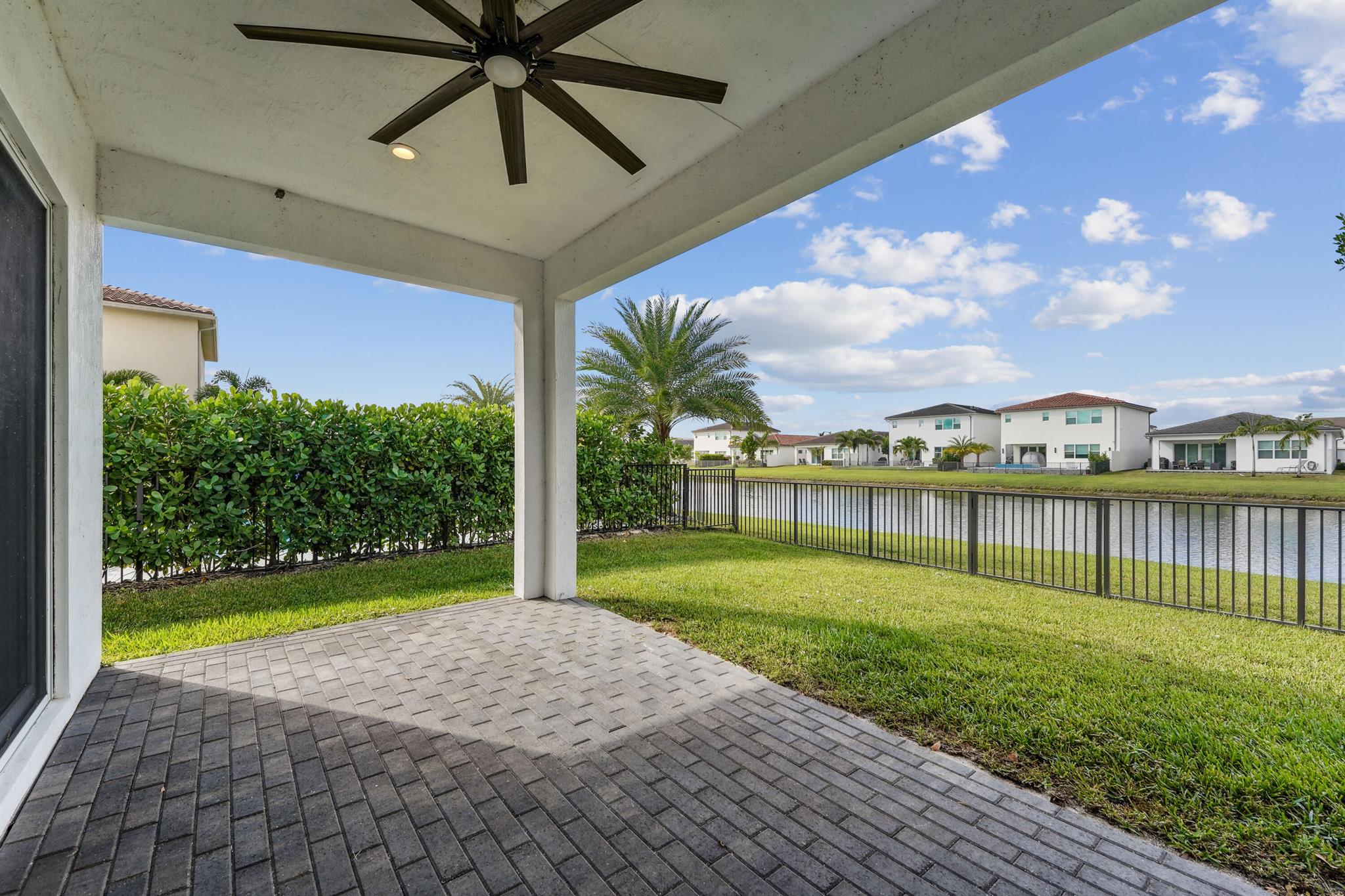 4805 Saddle Ranch Road