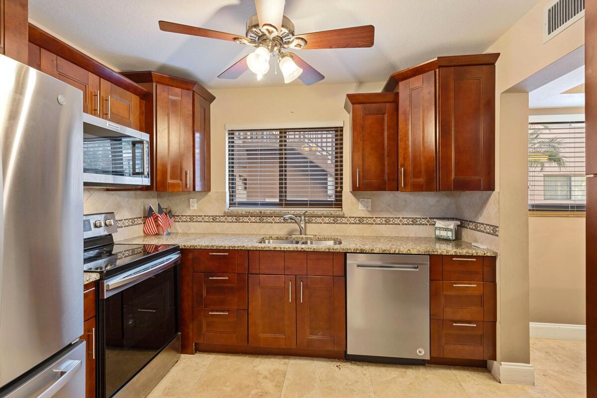 15109 Ashland Drive 304