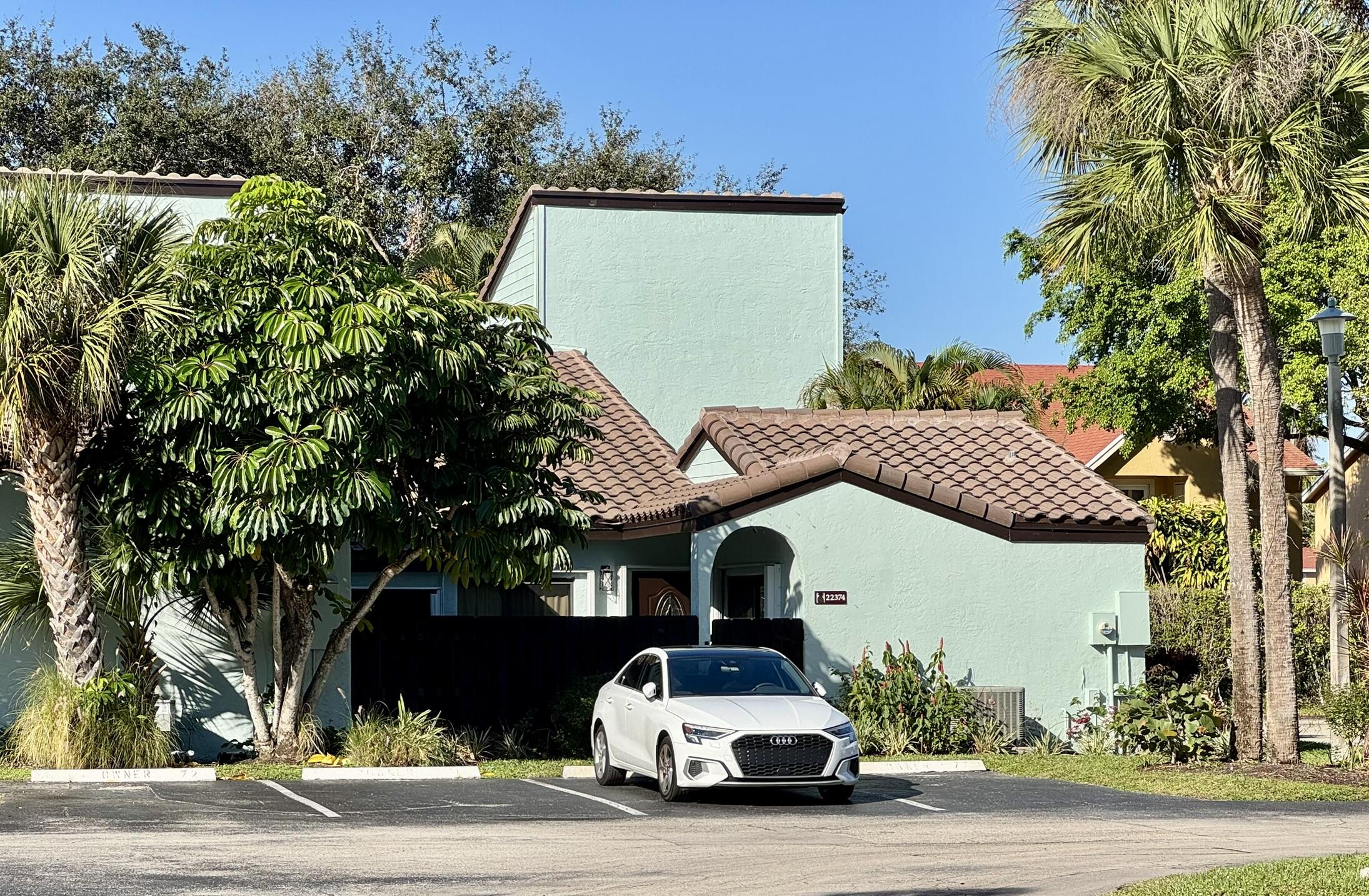 22374 Pineapple Walk Drive