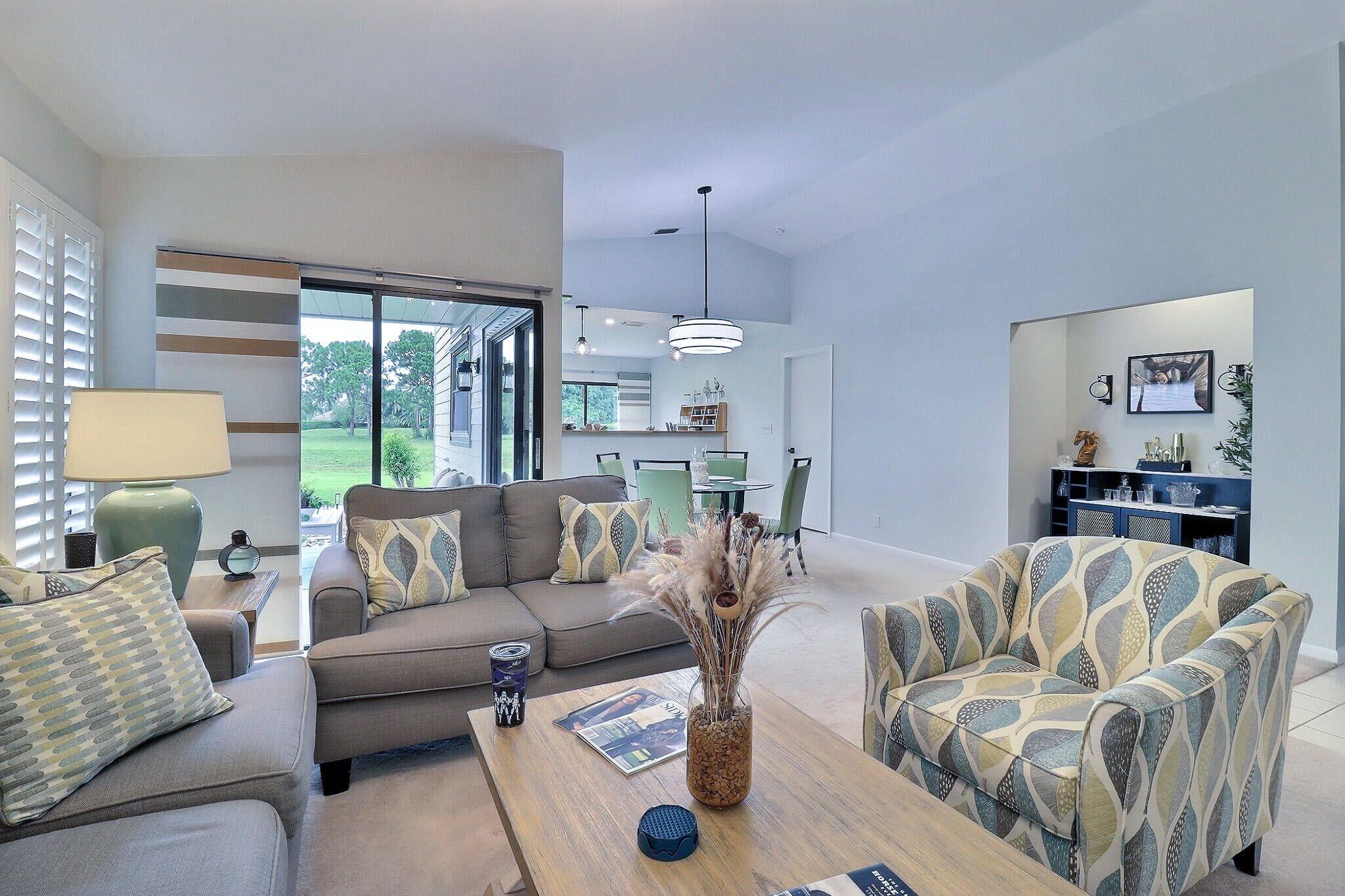 2514 Bedford Mews Drive