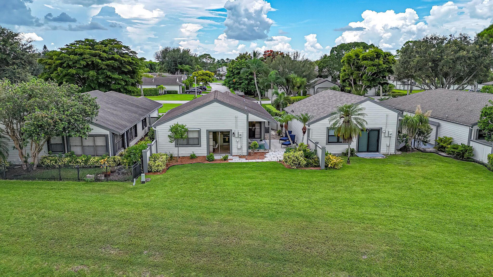 2514 Bedford Mews Drive