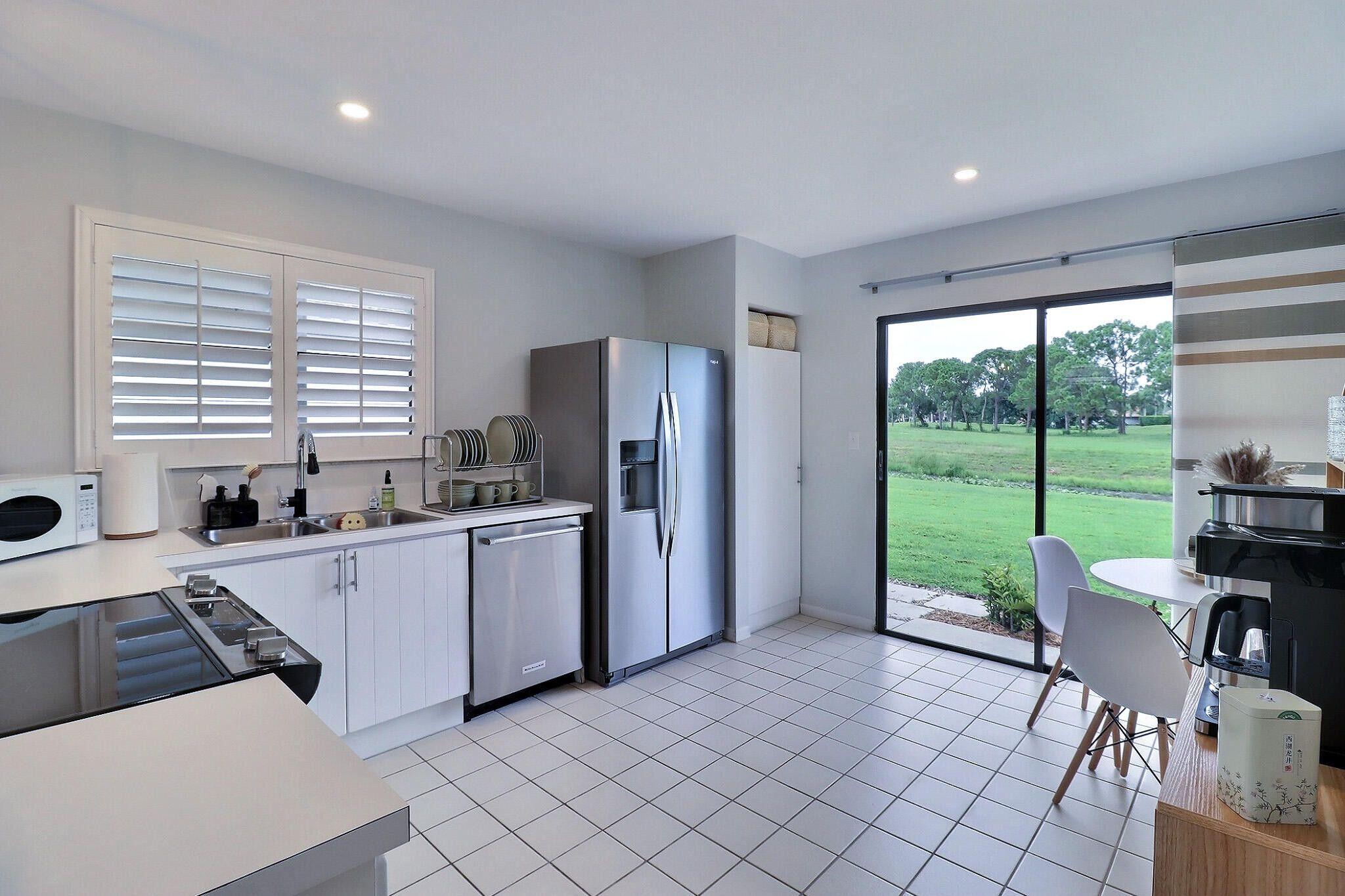 2514 Bedford Mews Drive