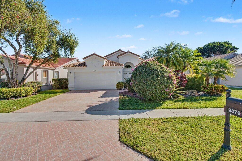 9879 Harbour Lake Circle