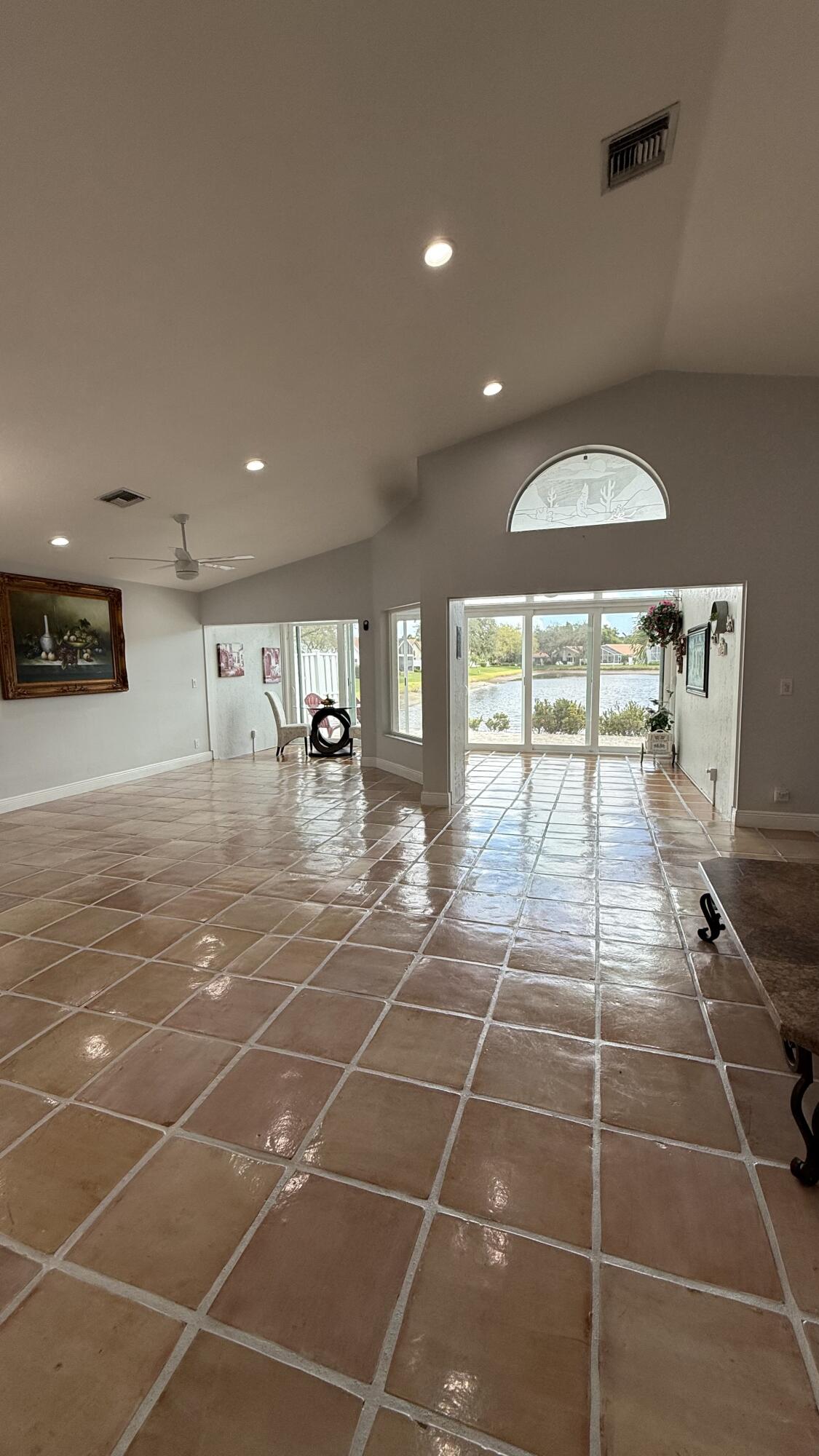 9879 Harbour Lake Circle