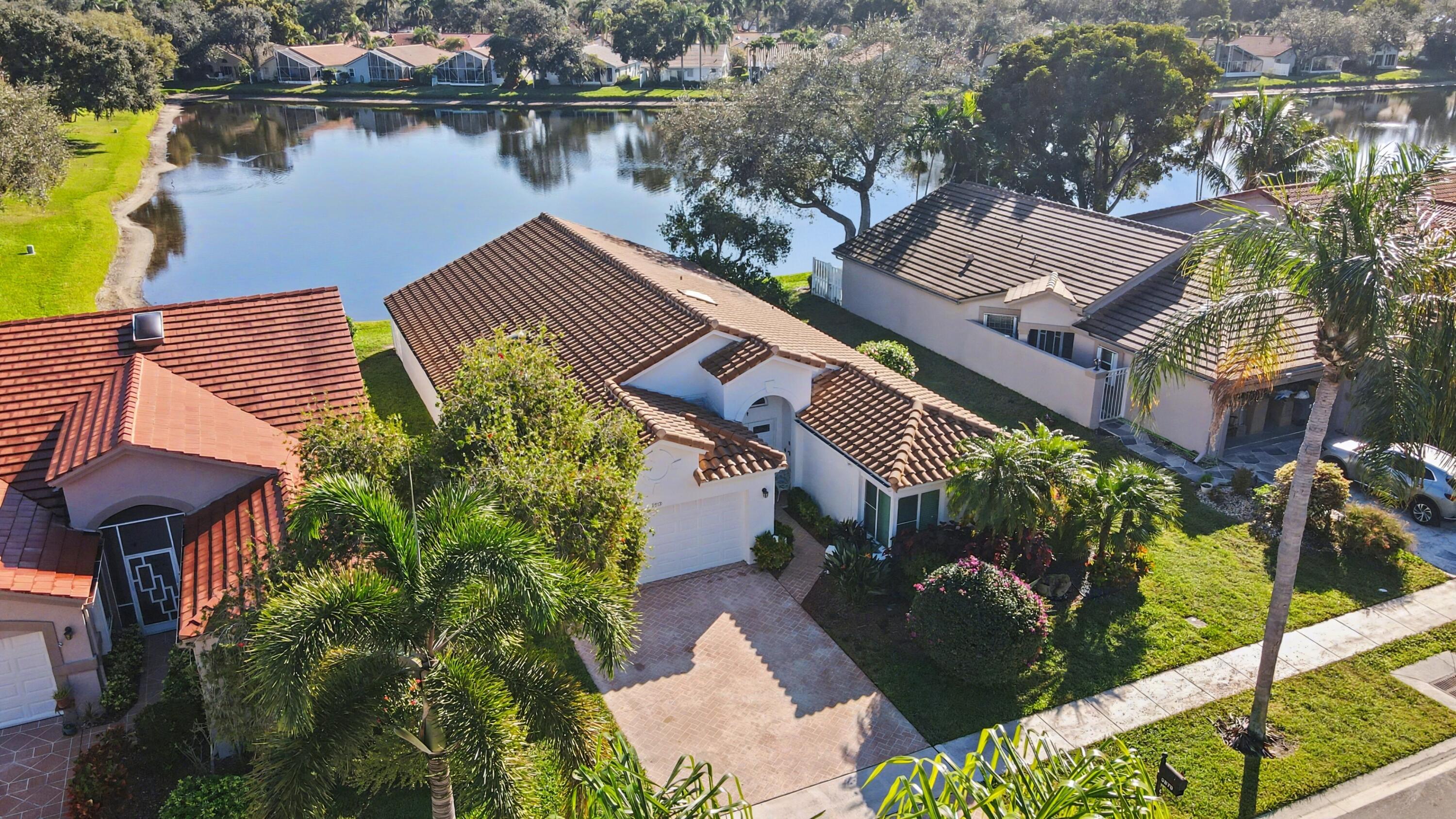 9879 Harbour Lake Circle