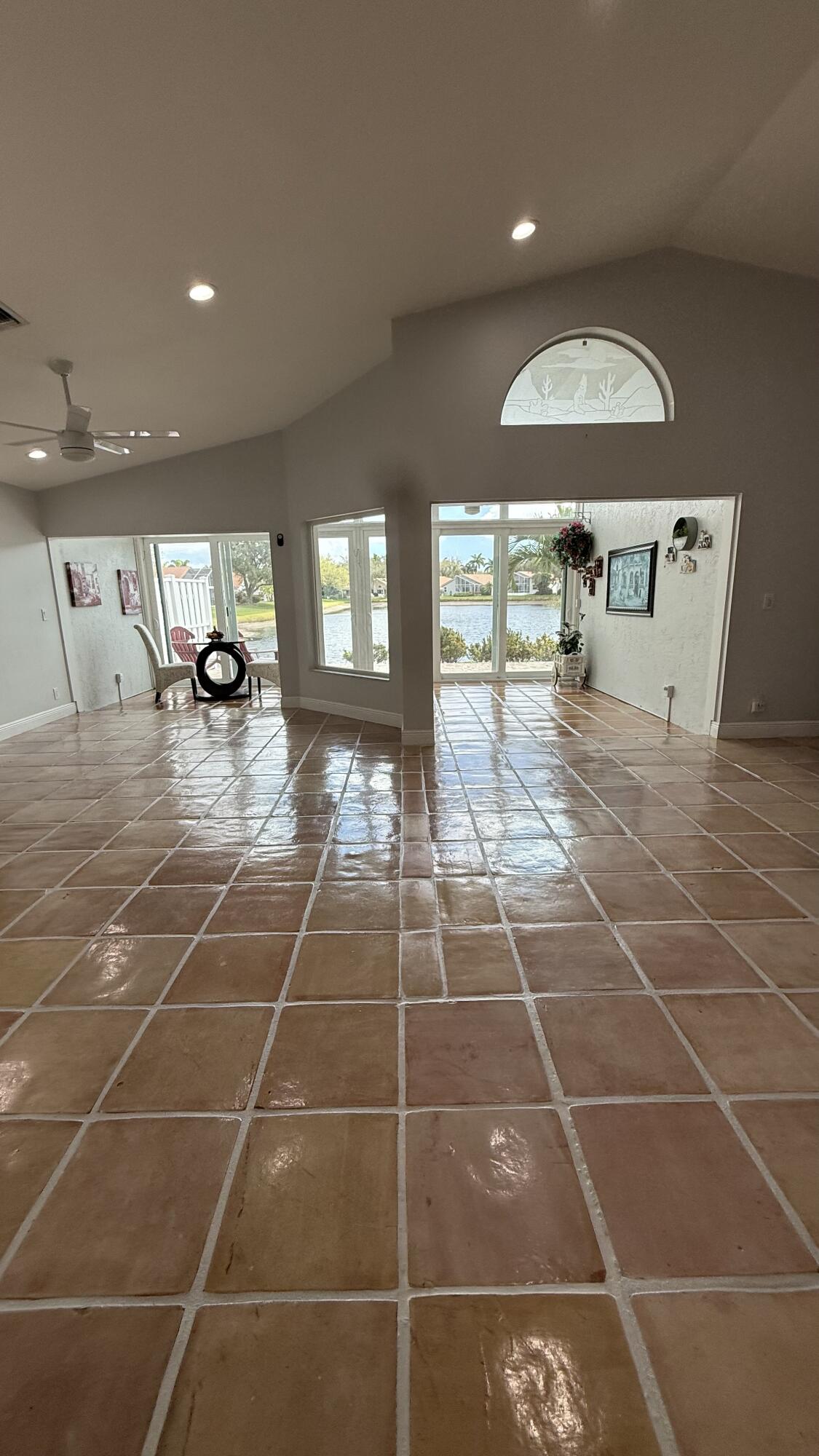 9879 Harbour Lake Circle