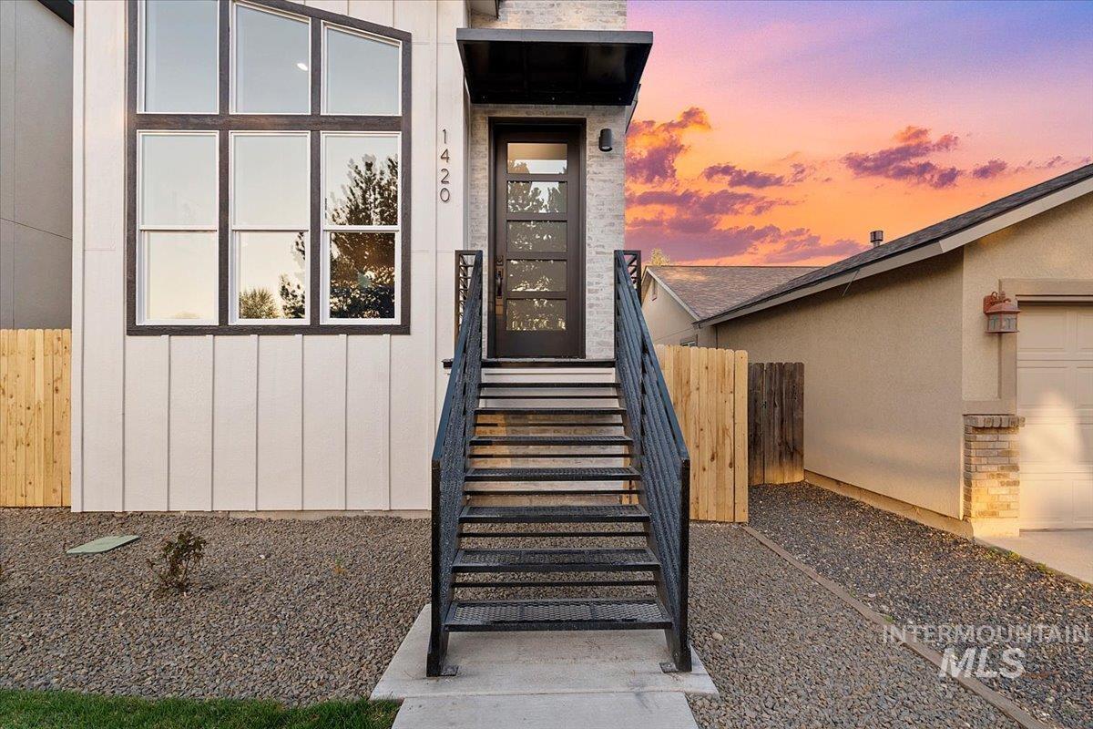 1420 Longmont Ave