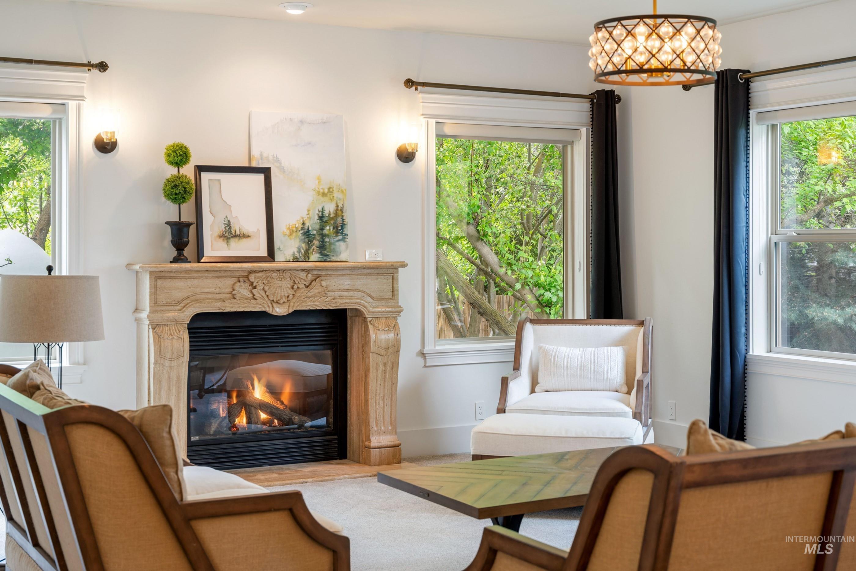 2749 S White Castle Avenue