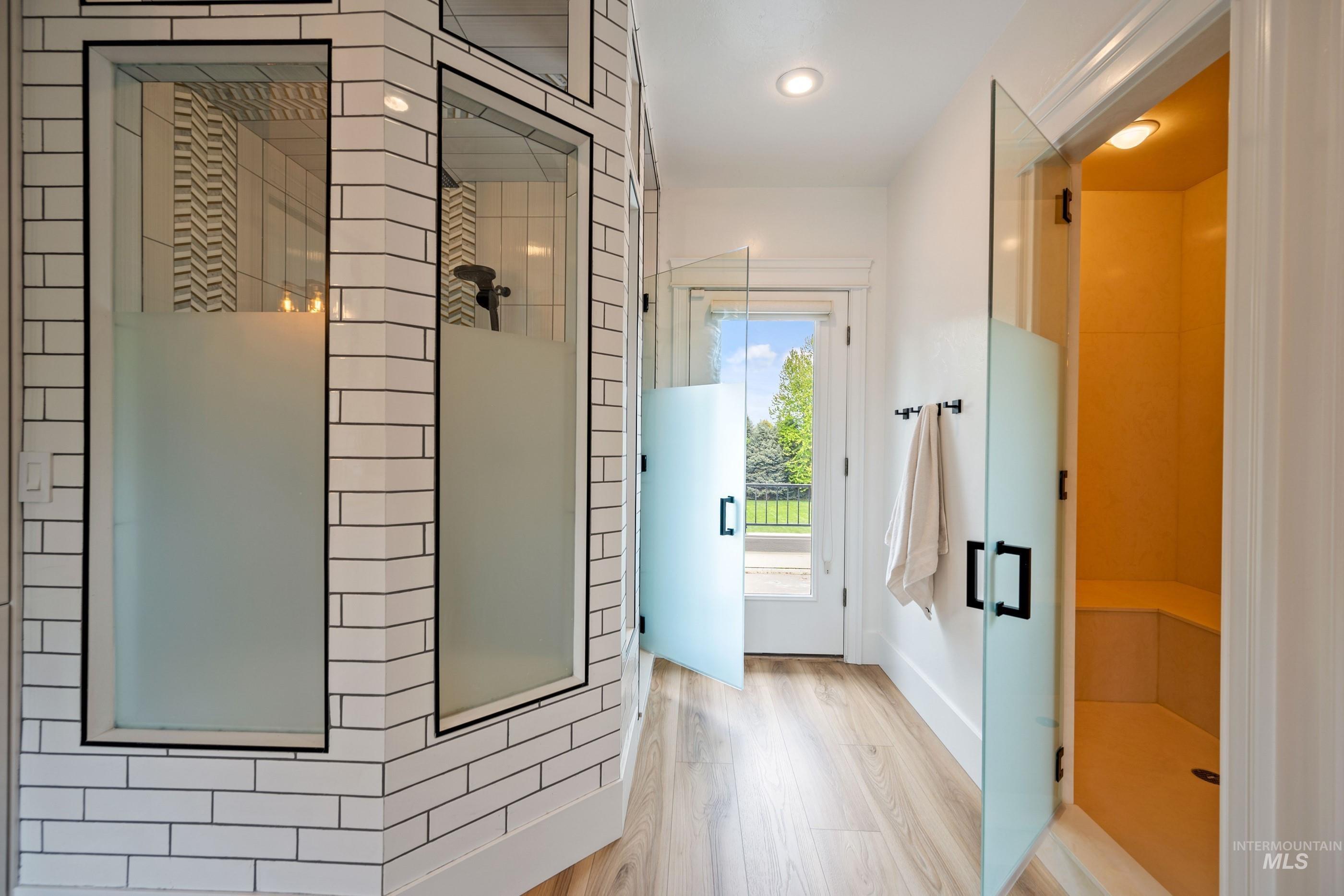 2749 S White Castle Avenue