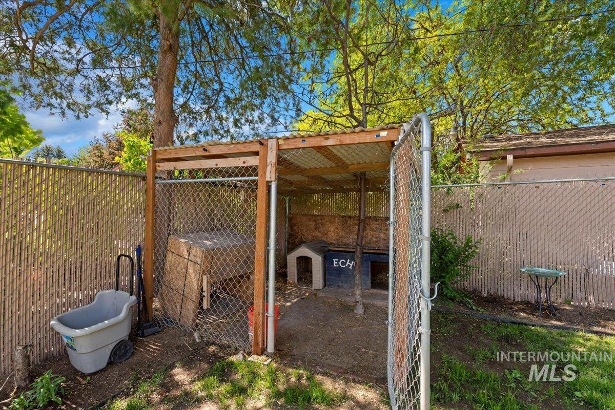 815 8th Street South