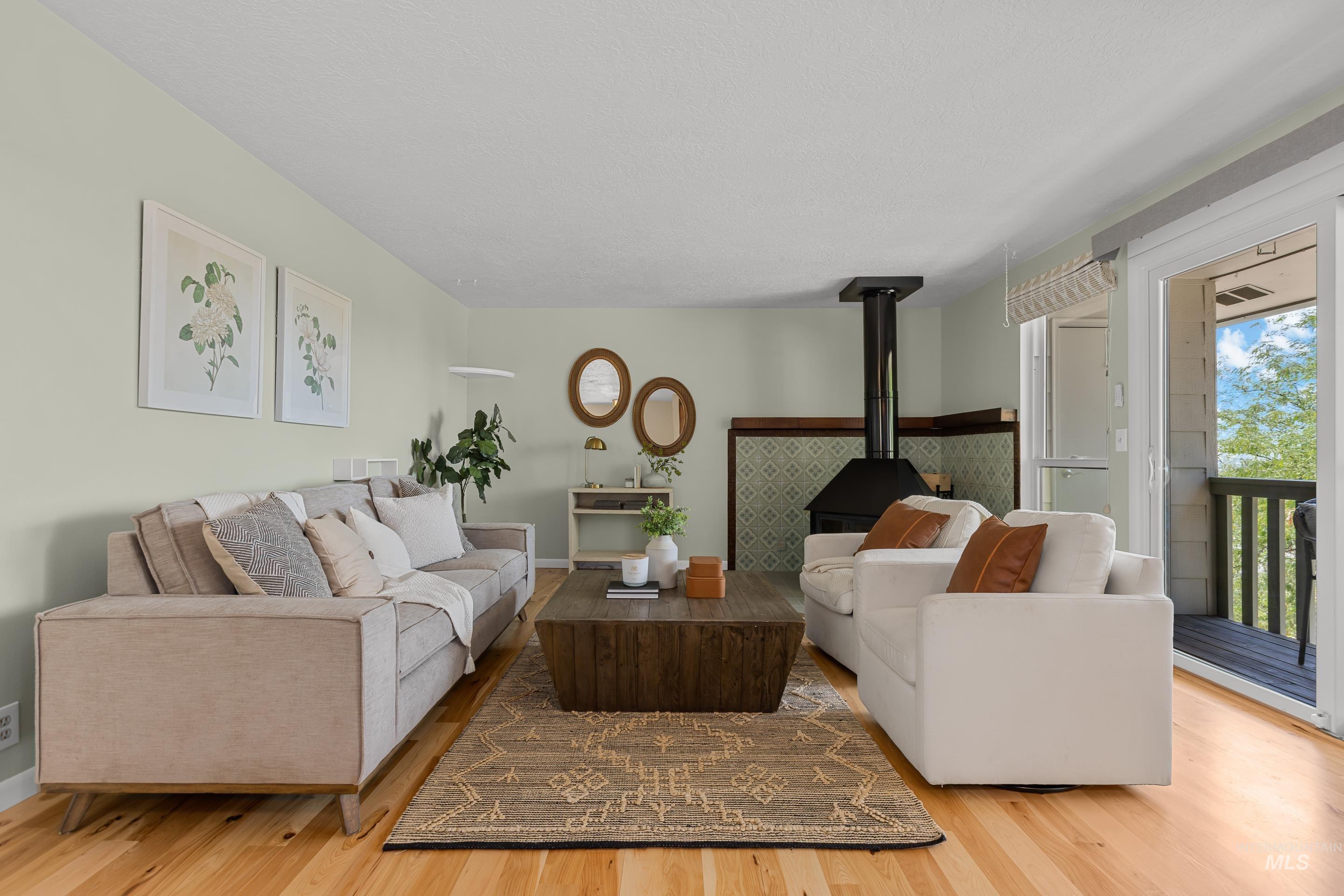 4830 N Bitterbrush Dr