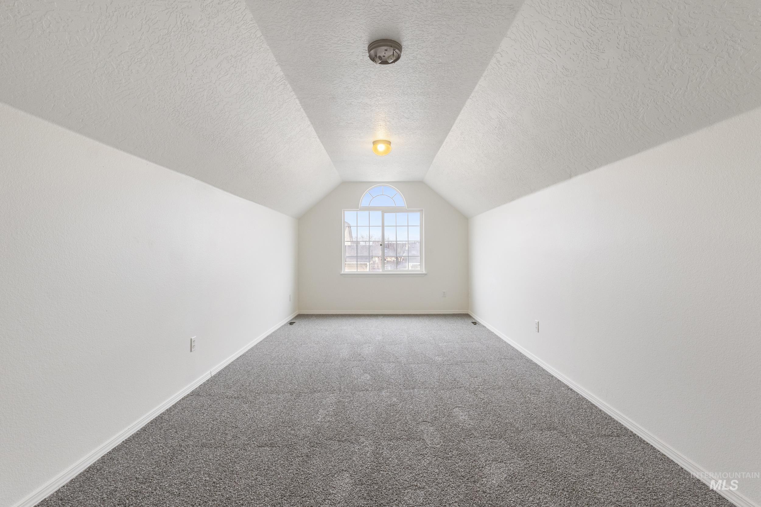 2519 Colfax Drive