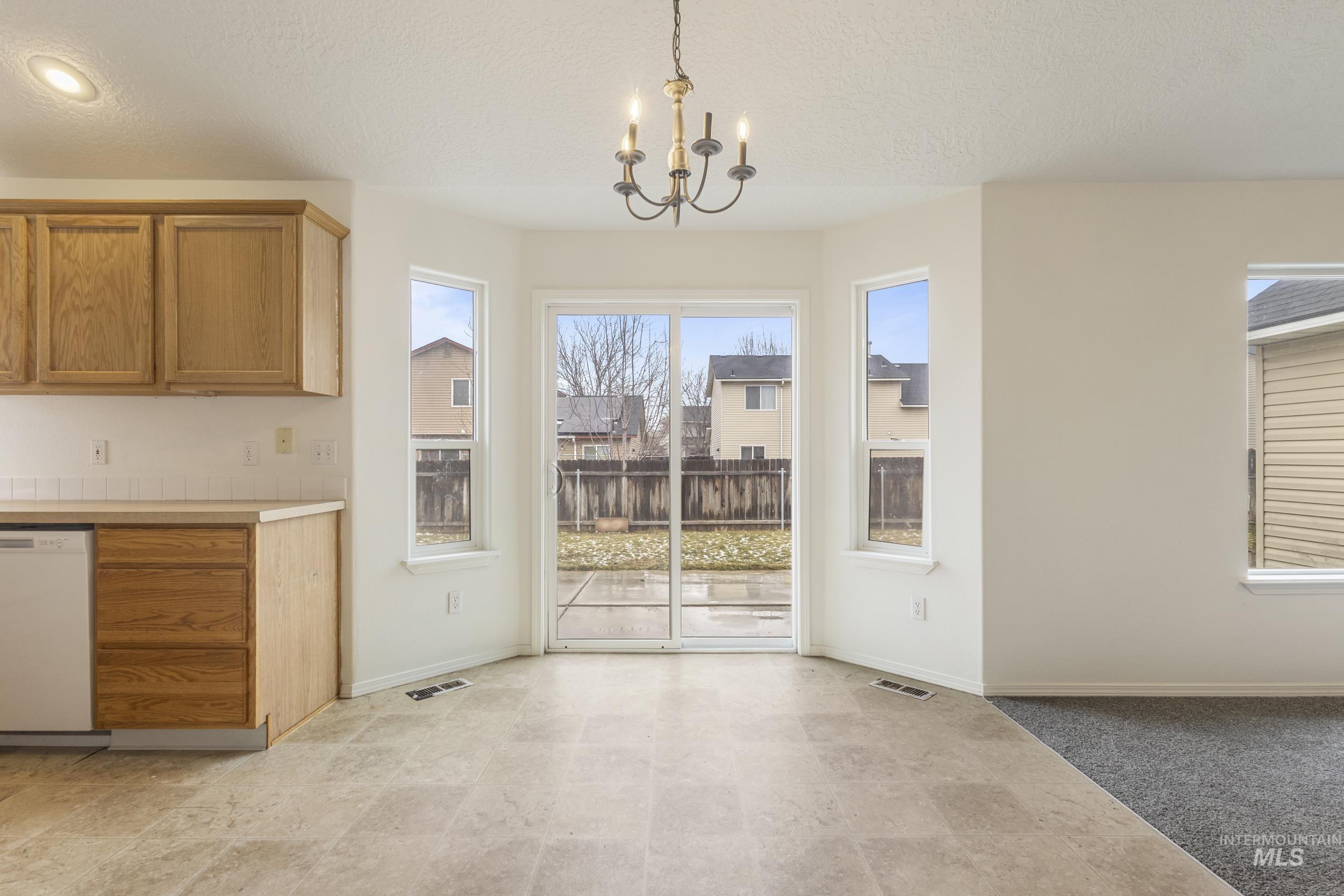 2519 Colfax Drive