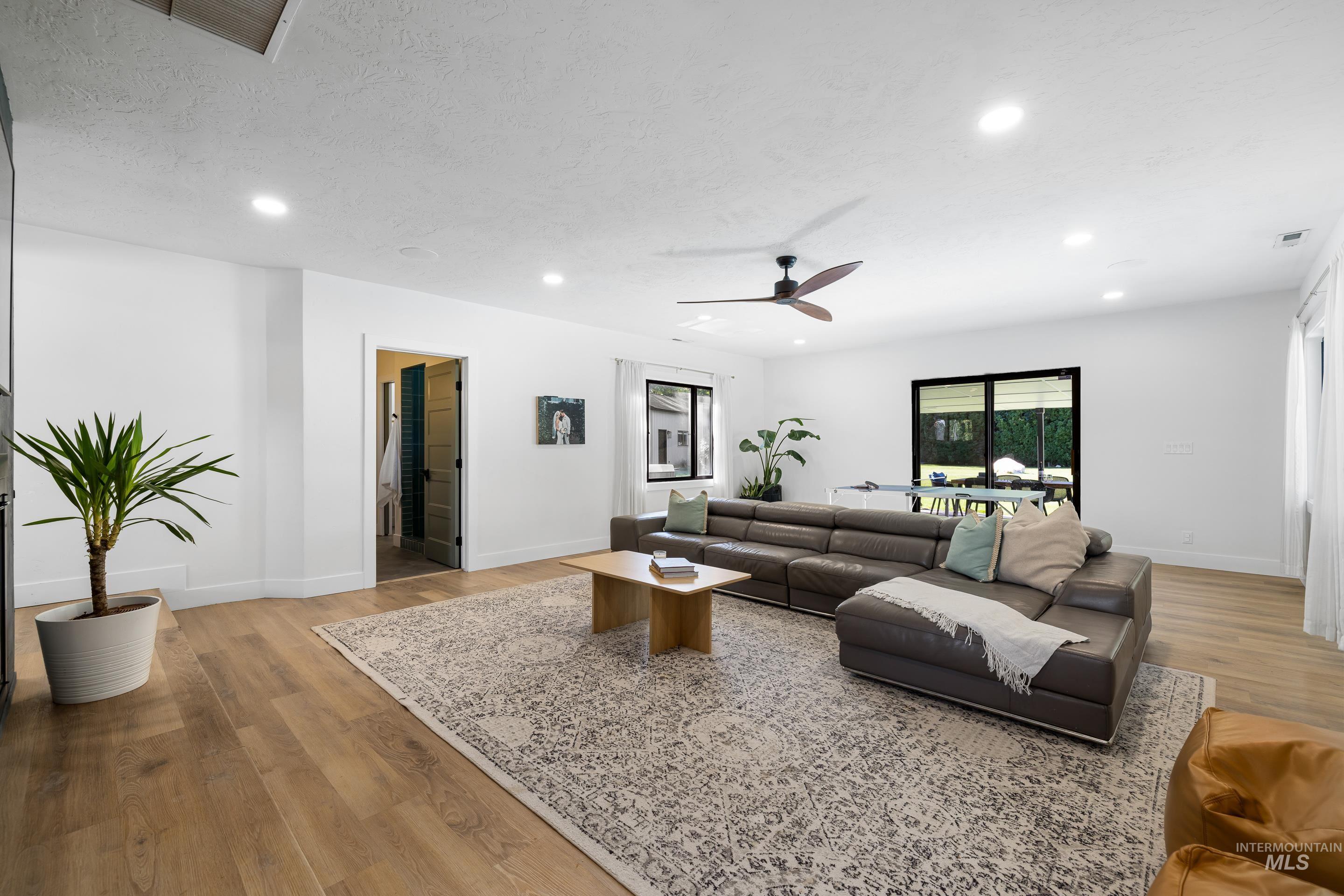 5821 W Randolph Dr