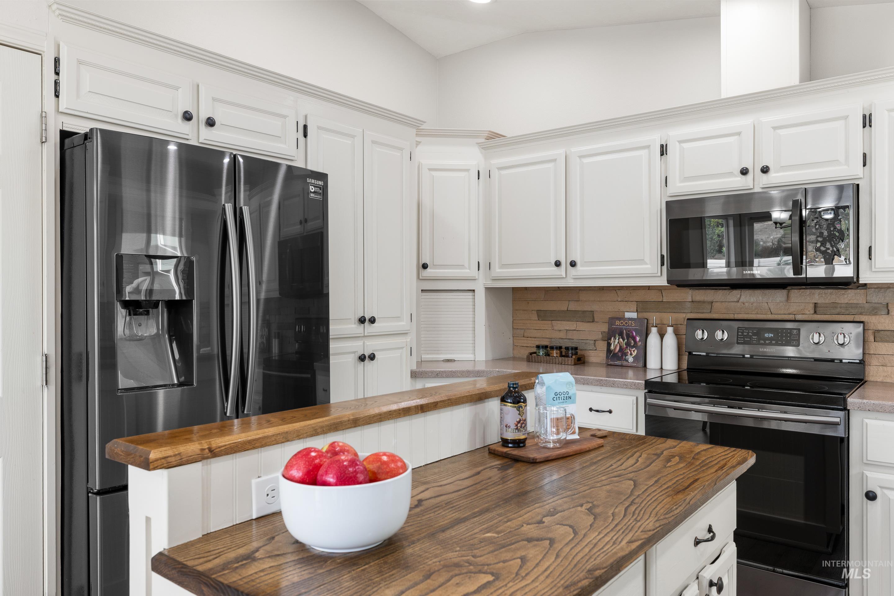 1902 E Birchwood Dr.