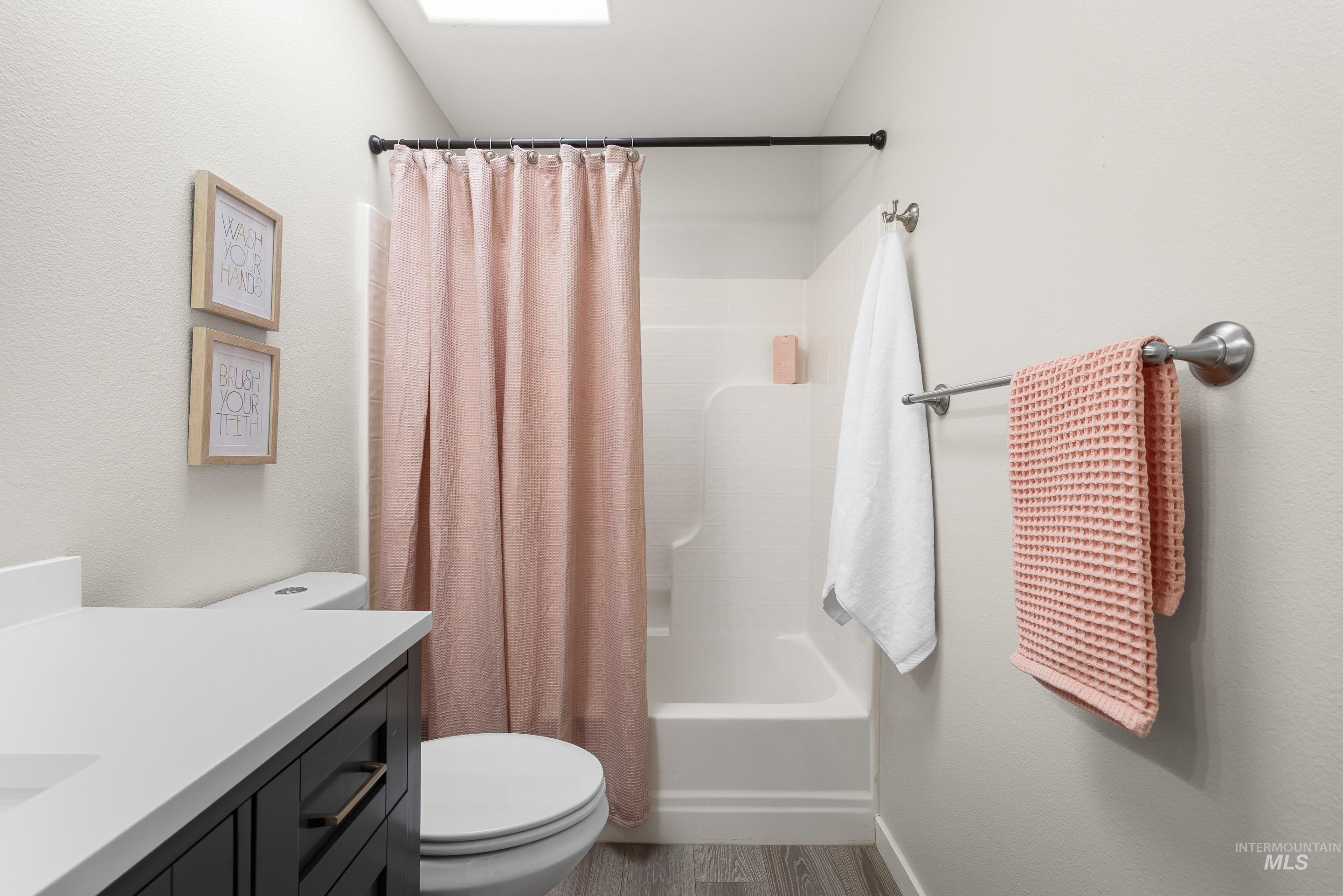 1902 E Birchwood Dr.