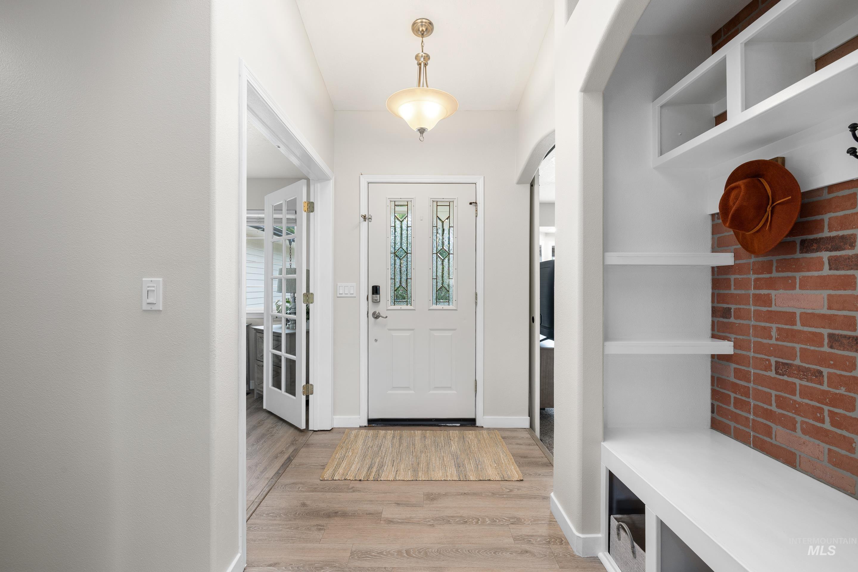 1902 E Birchwood Dr.