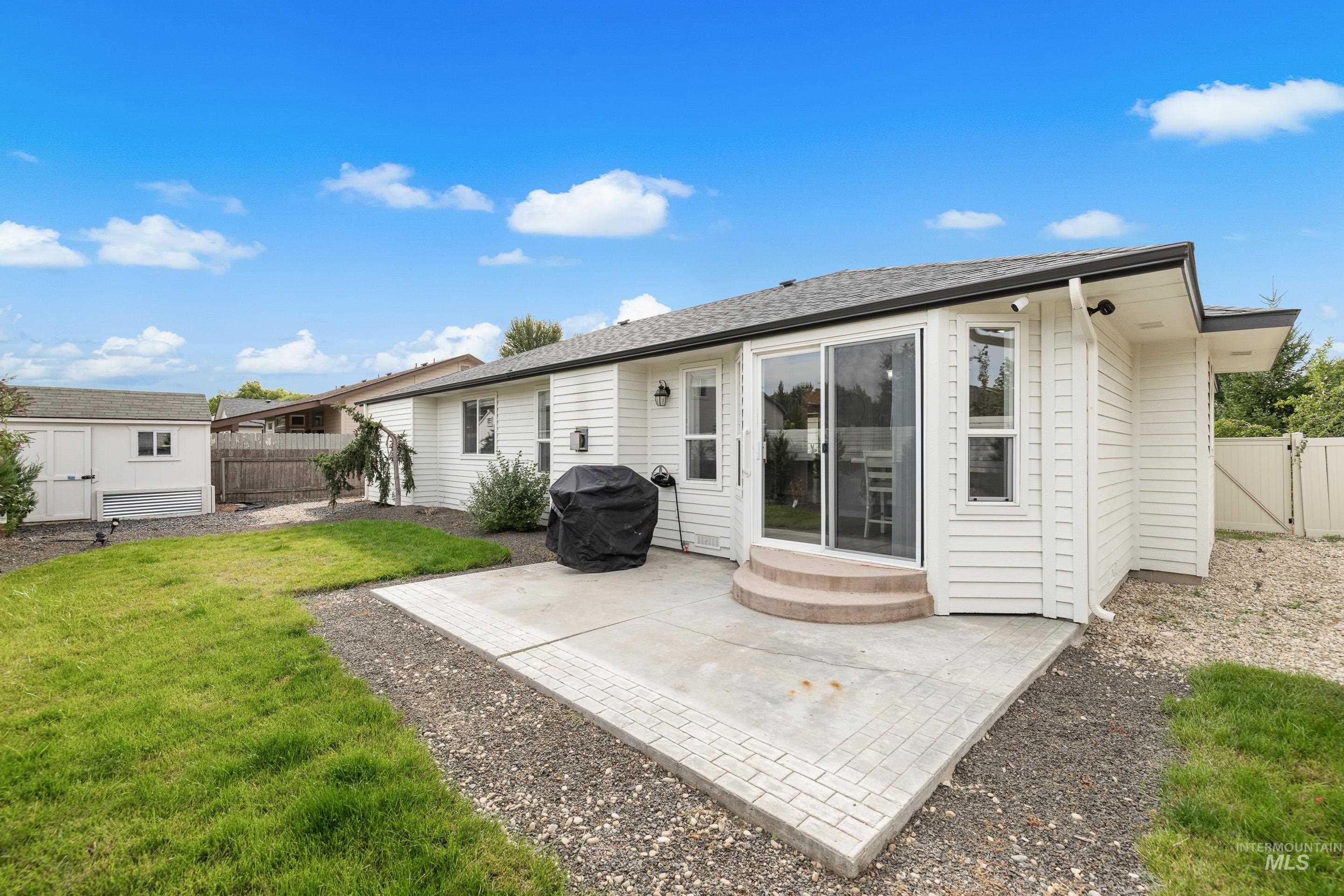 1902 E Birchwood Dr.