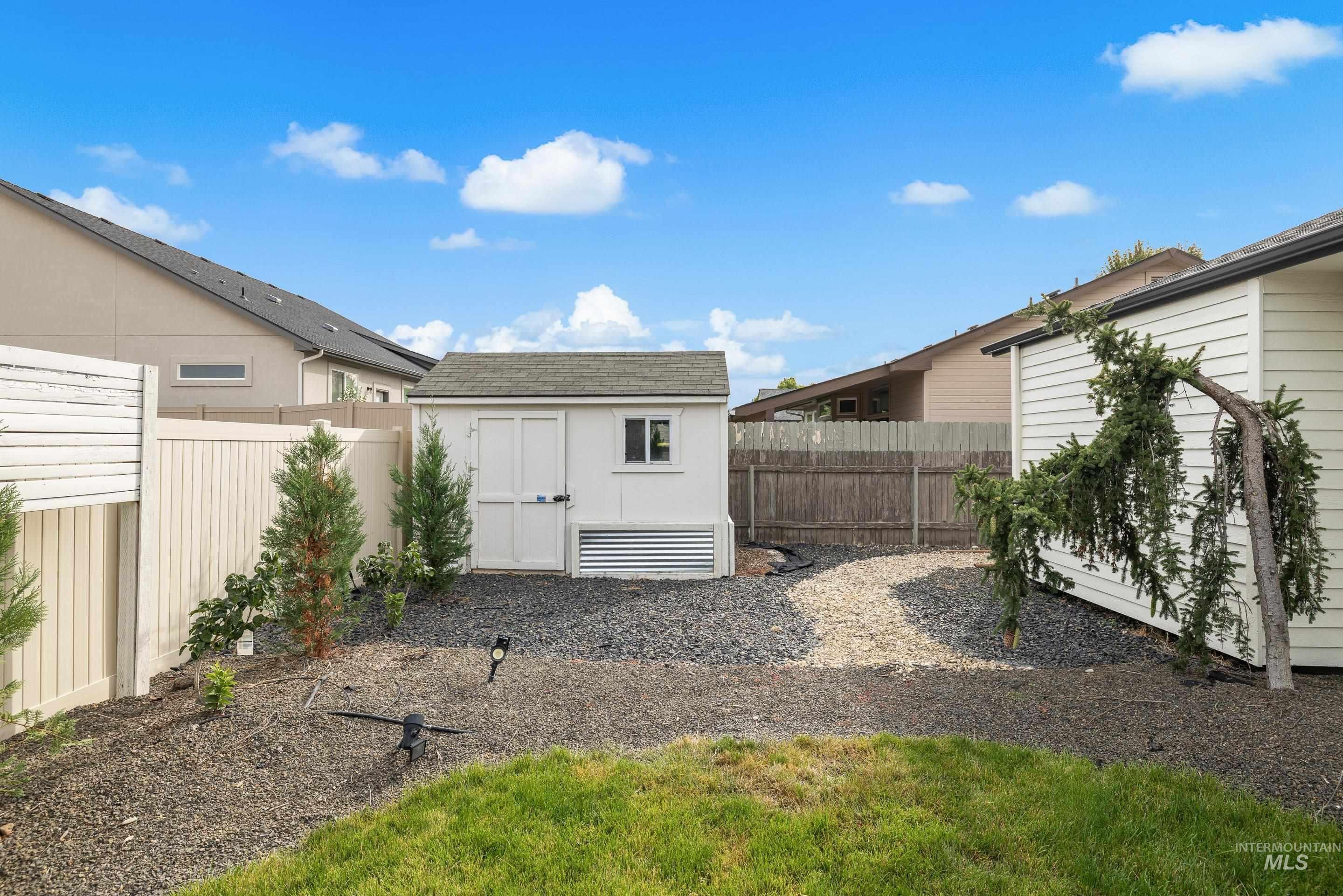 1902 E Birchwood Dr.