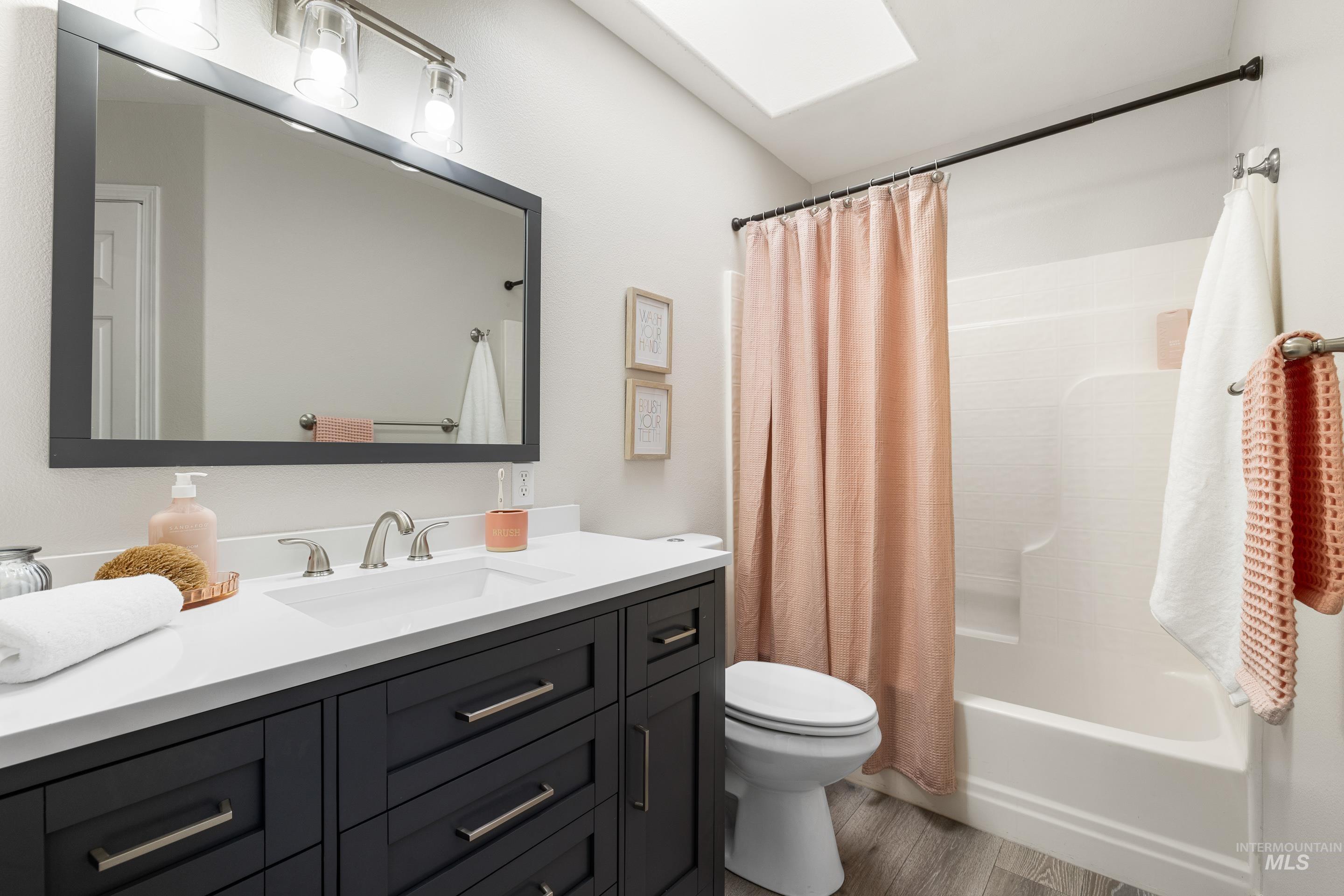 1902 E Birchwood Dr.