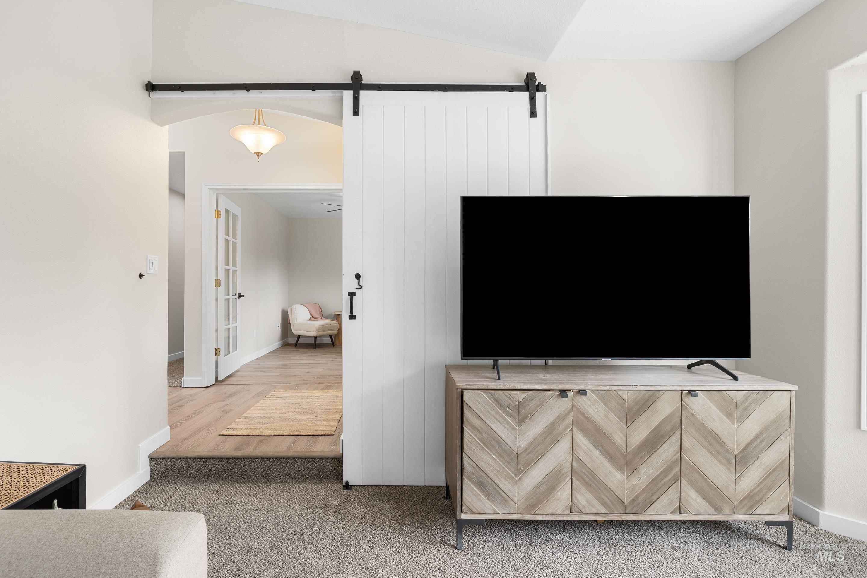 1902 E Birchwood Dr.