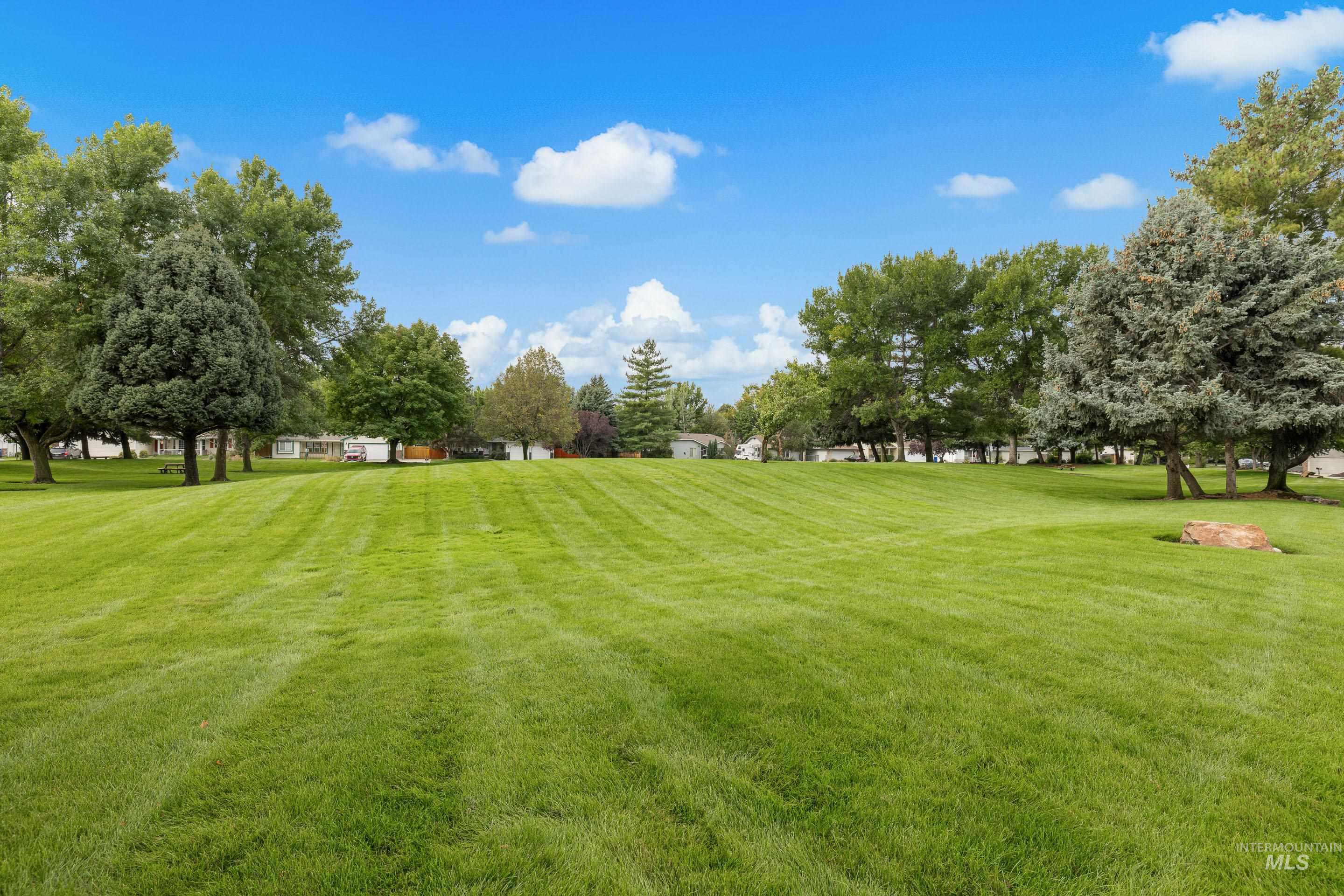 1902 E Birchwood Dr.