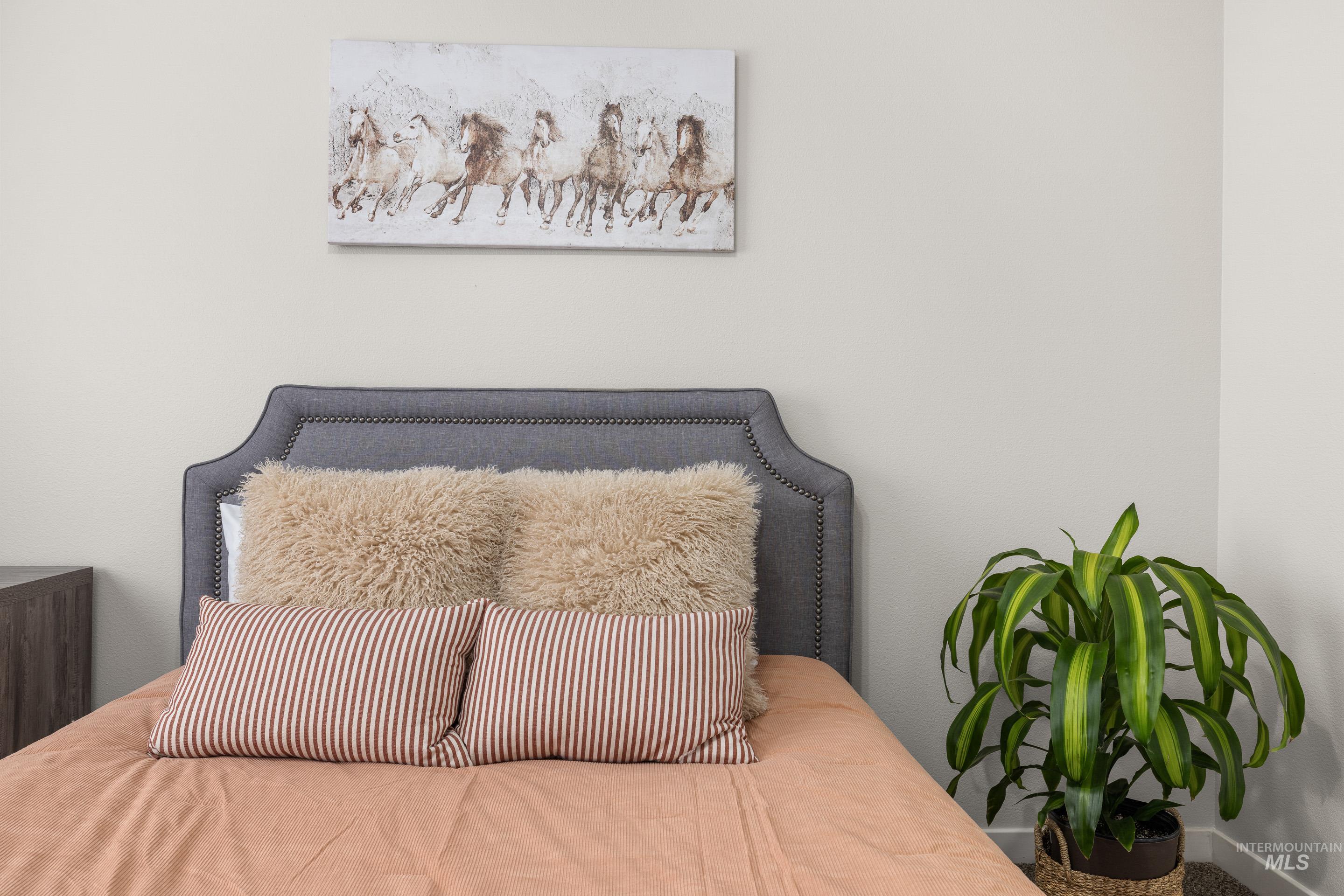 1902 E Birchwood Dr.