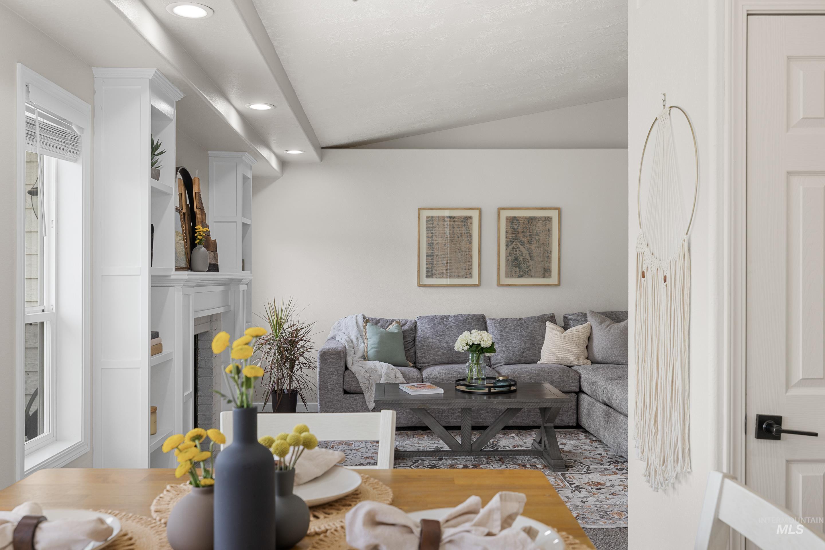 1902 E Birchwood Dr.