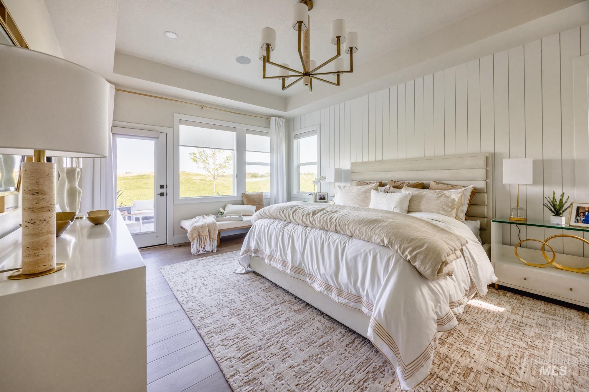 3443 N Holly Oak Way