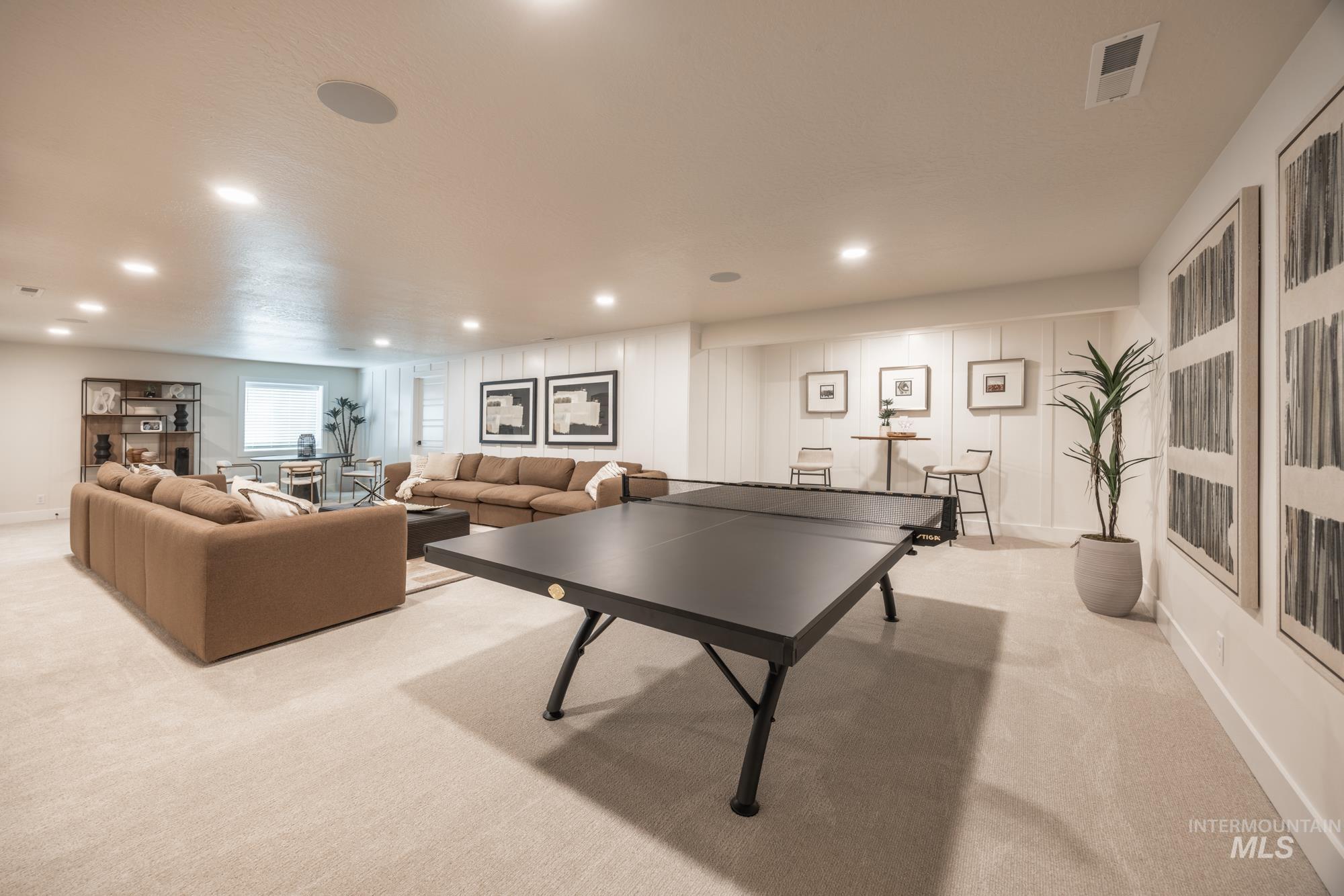 3443 N Holly Oak Way