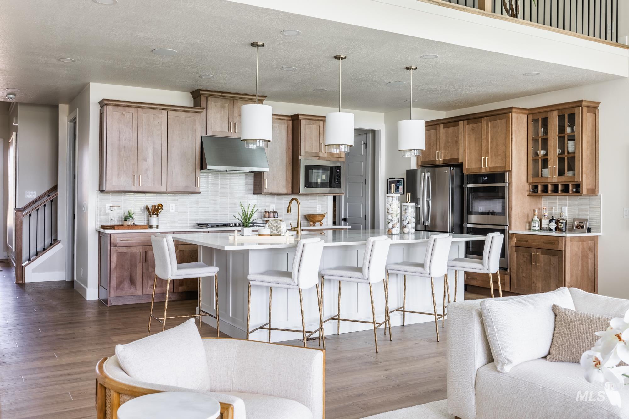 3443 N Holly Oak Way