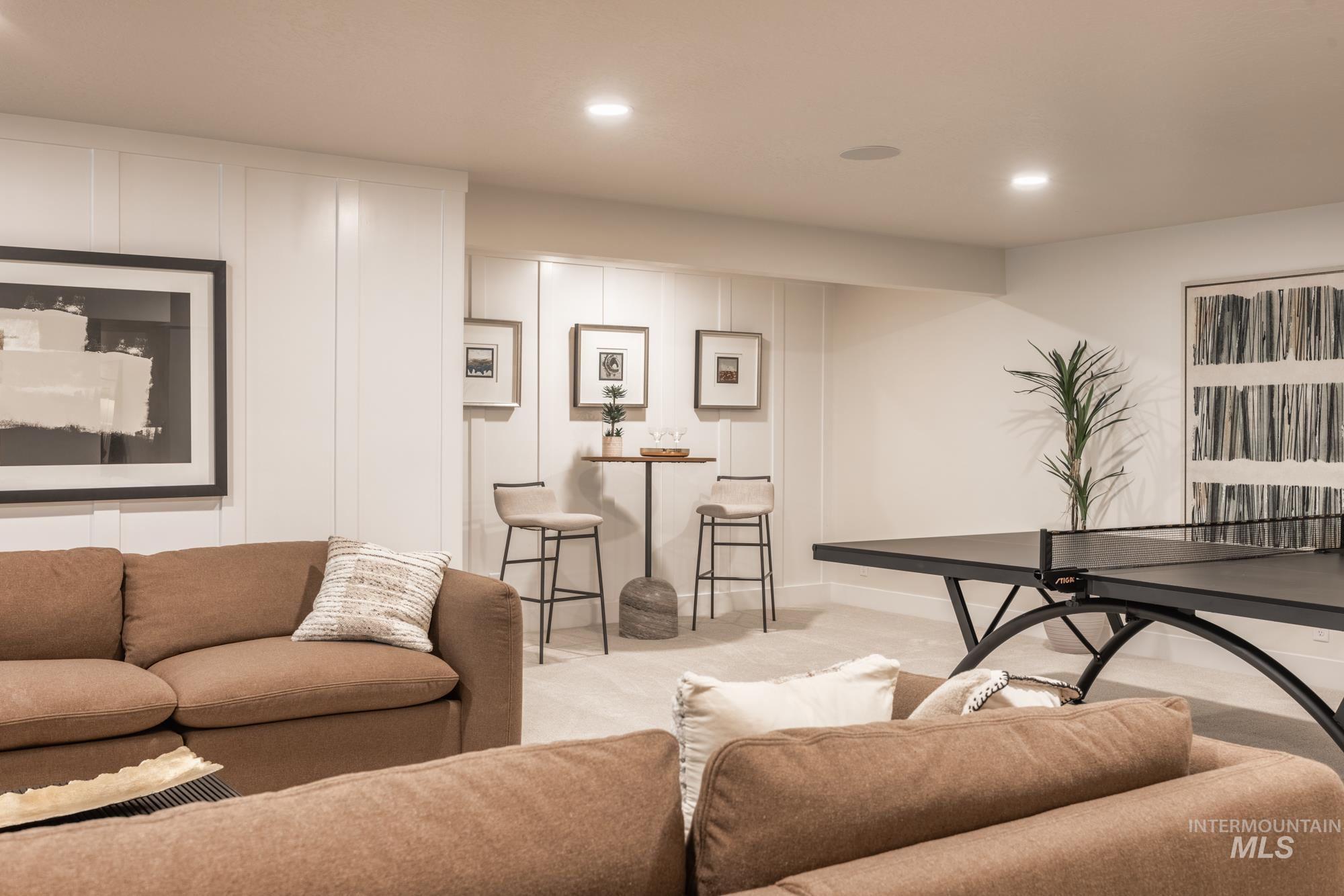 3443 N Holly Oak Way