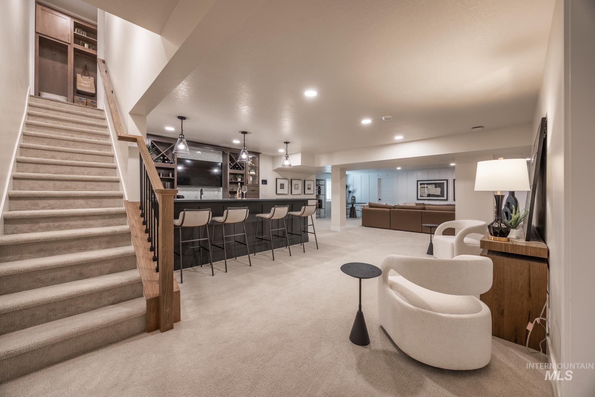 3443 N Holly Oak Way