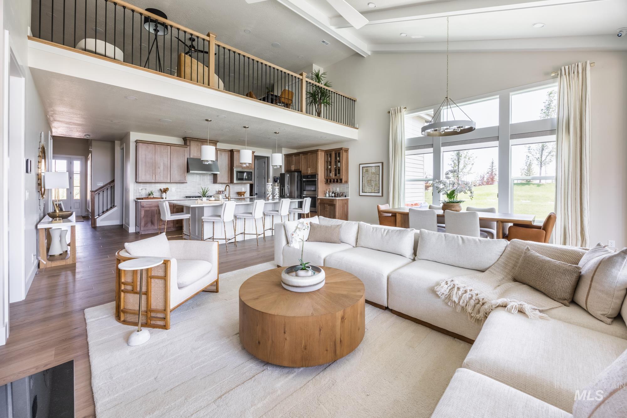 3443 N Holly Oak Way