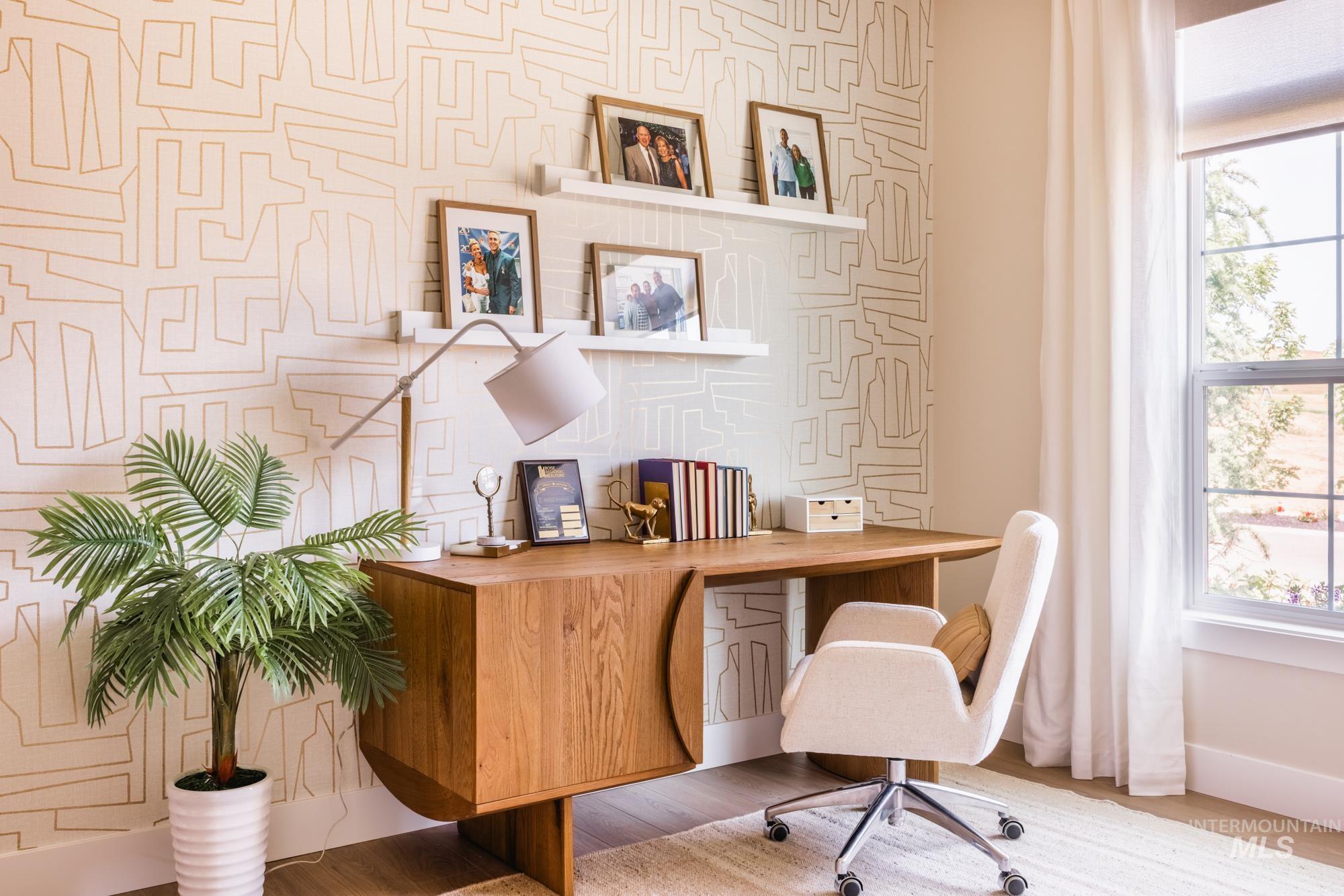 3443 N Holly Oak Way