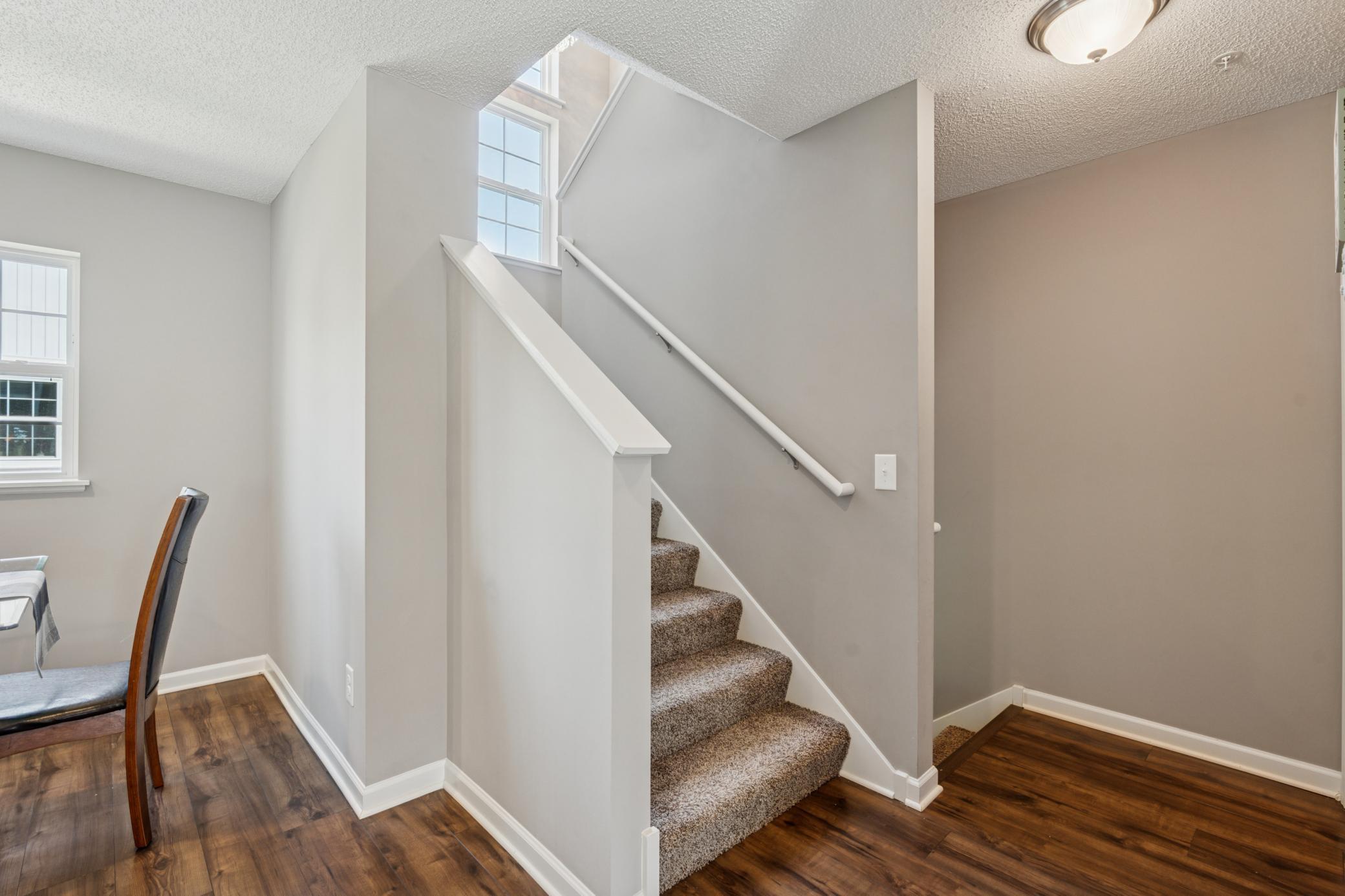 711 Eagle Court