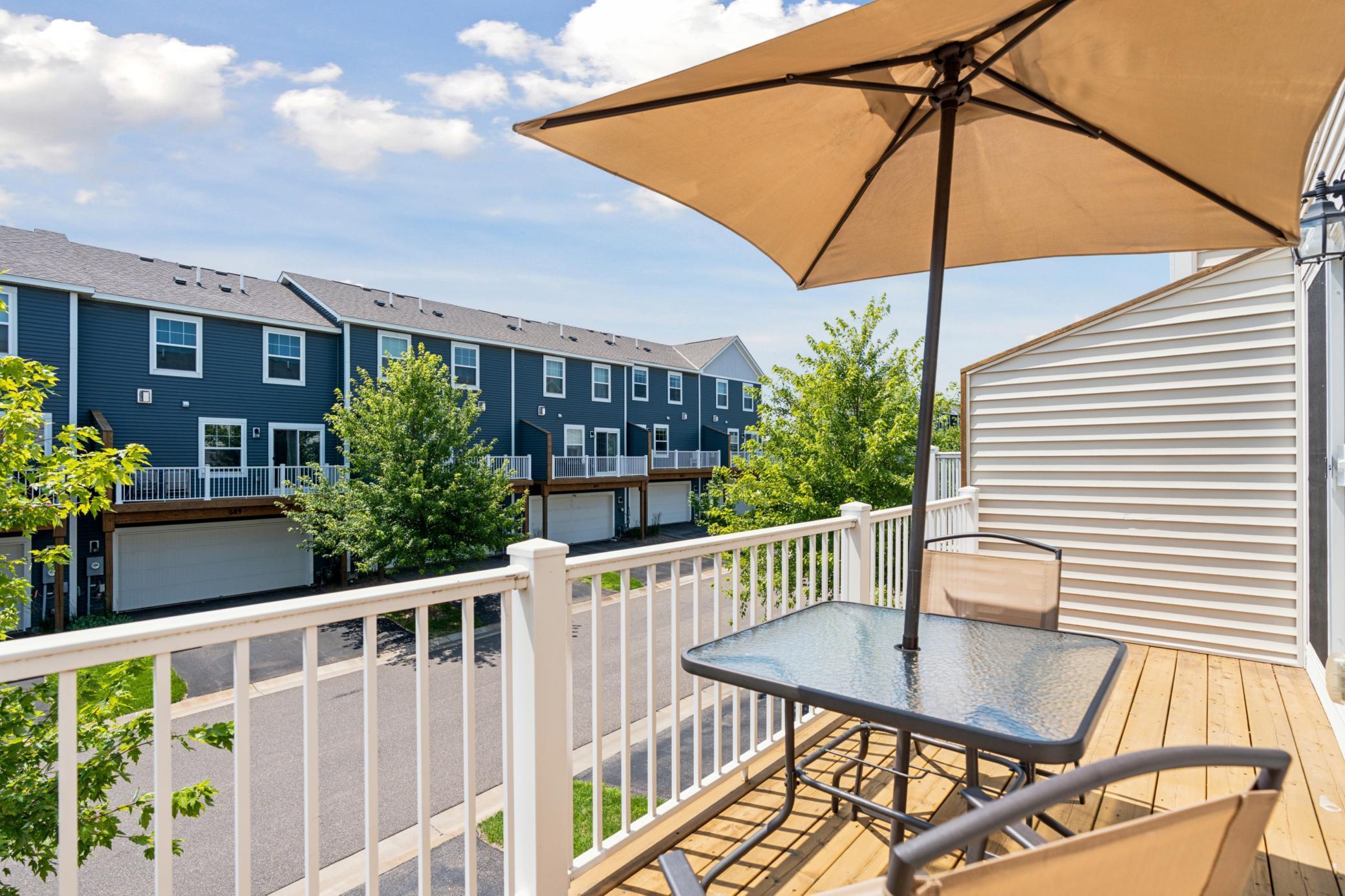 711 Eagle Court