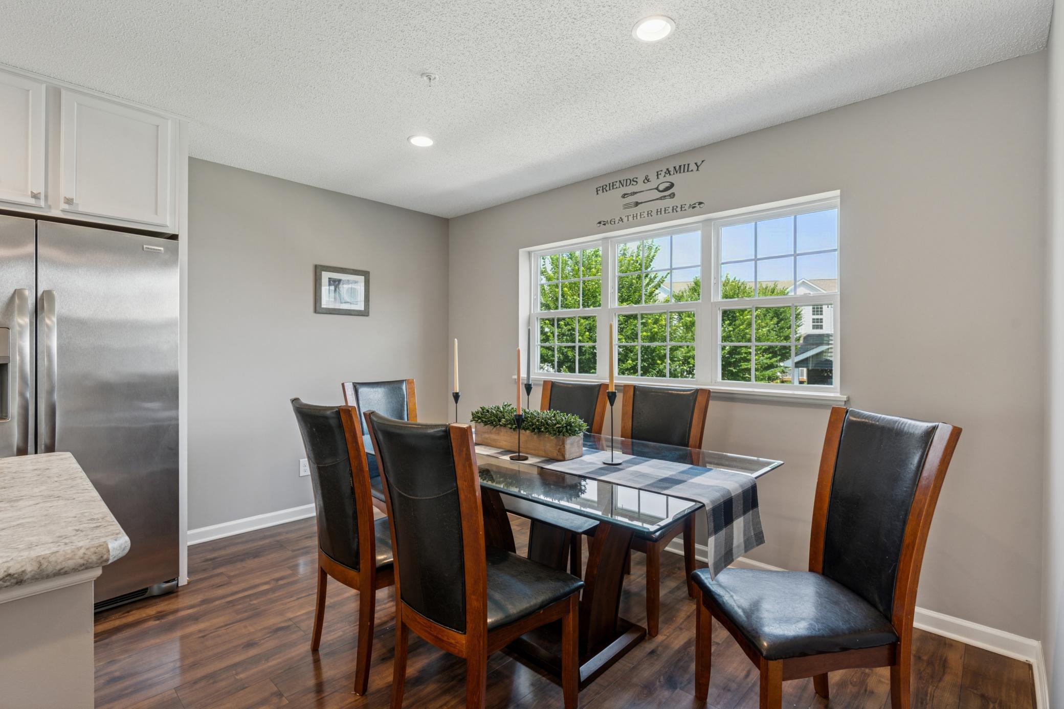 711 Eagle Court