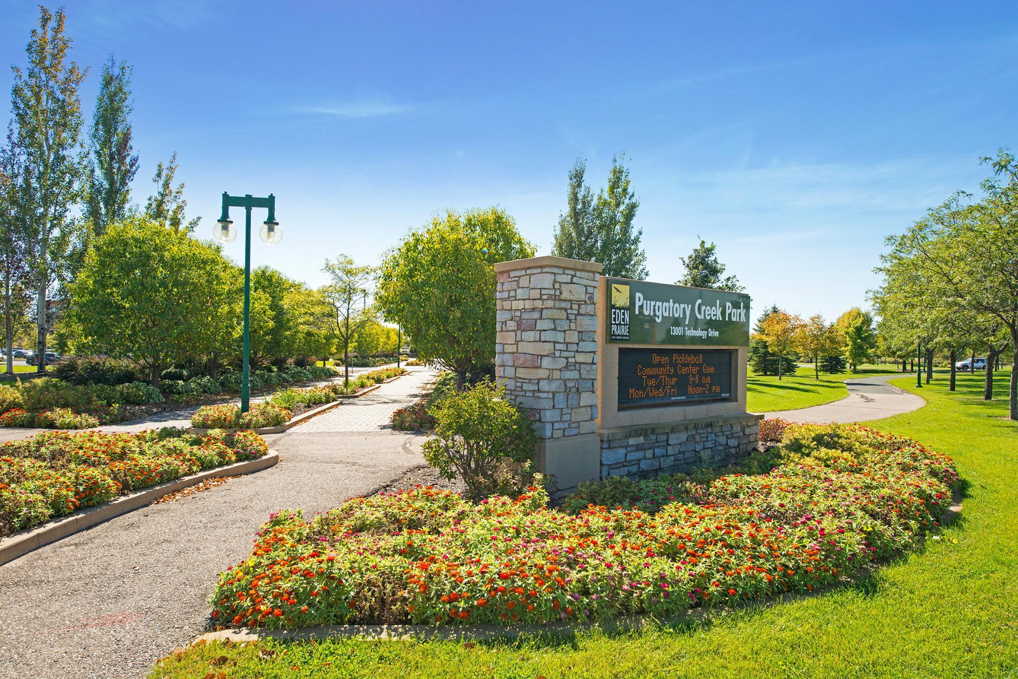 8990 Scarlet Globe Drive