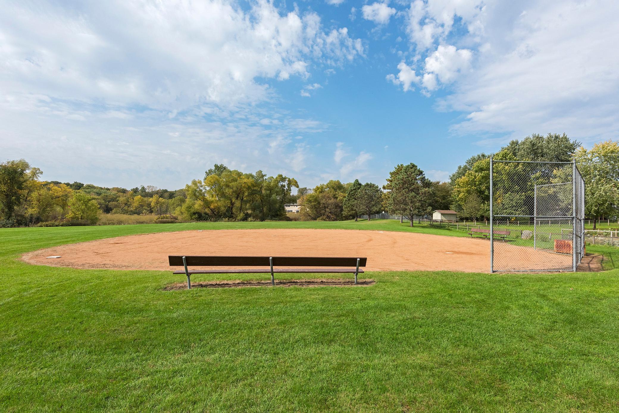 8990 Scarlet Globe Drive