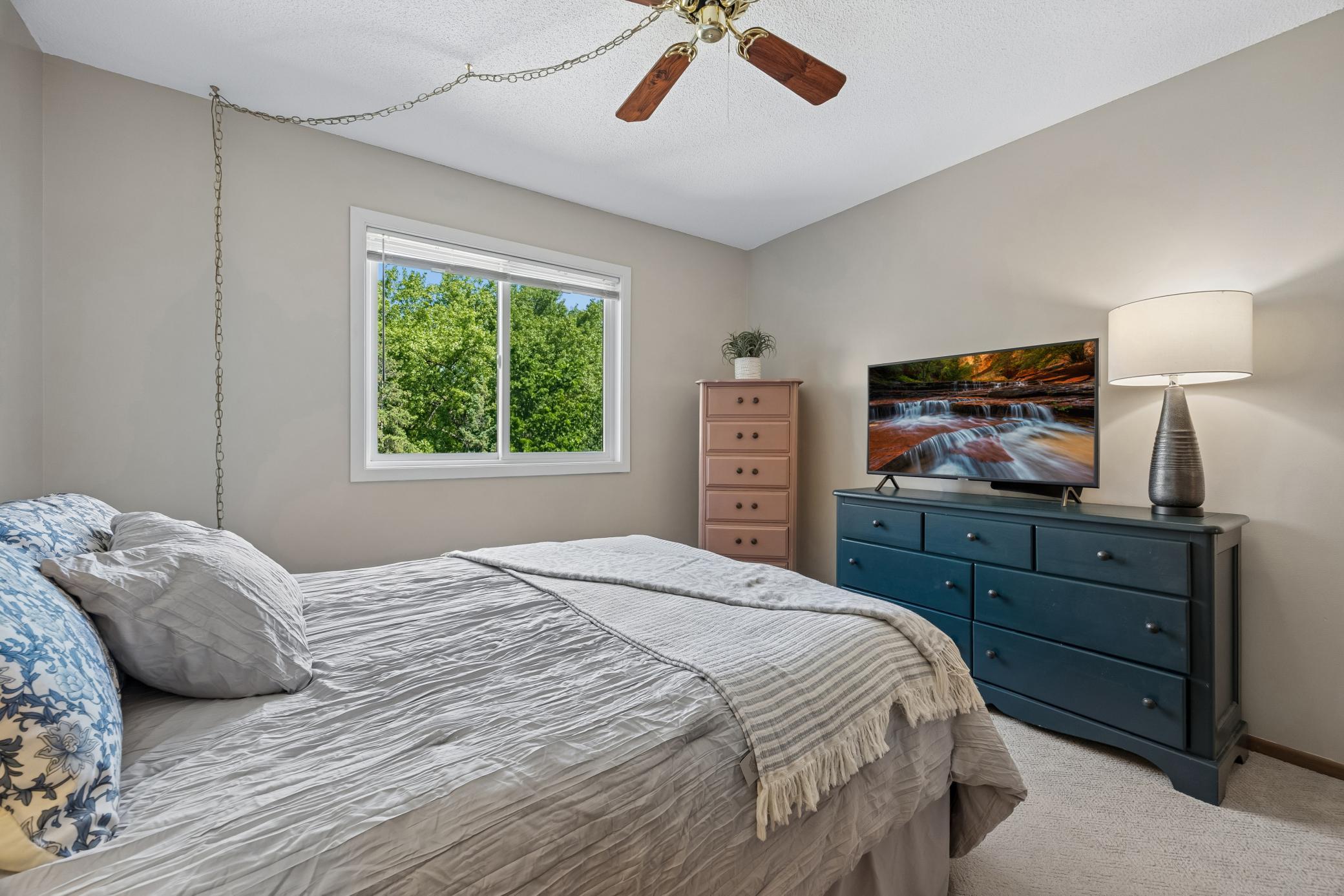 35 Nathan Lane N Unit: 303