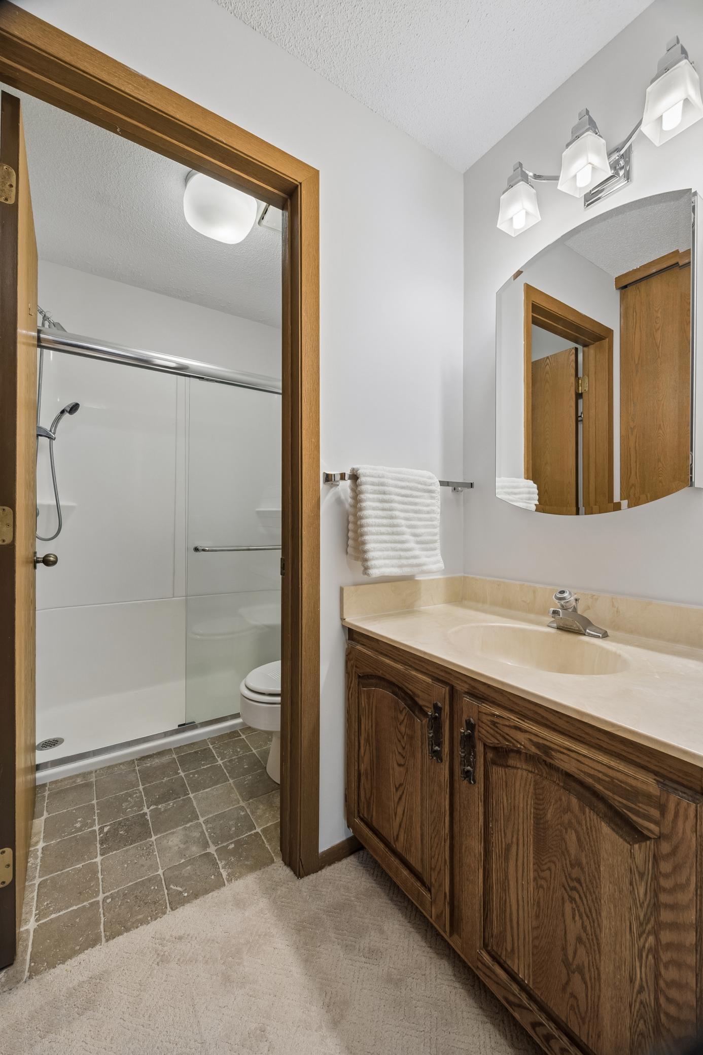 35 Nathan Lane N Unit: 303