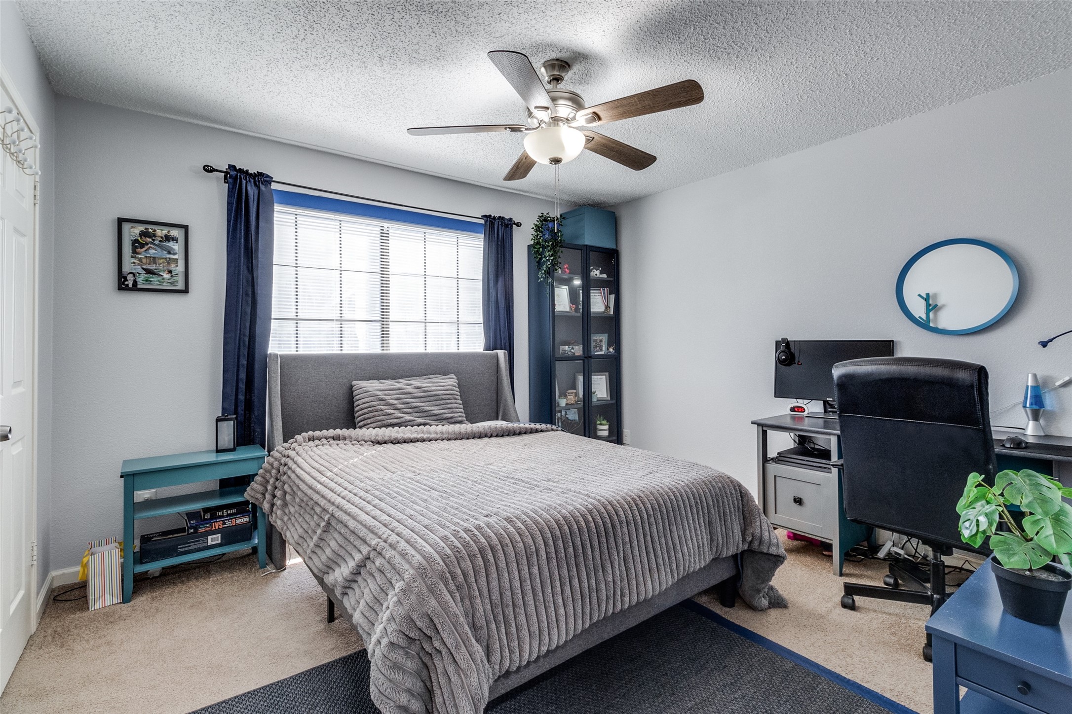 8545 Midpark Road 40